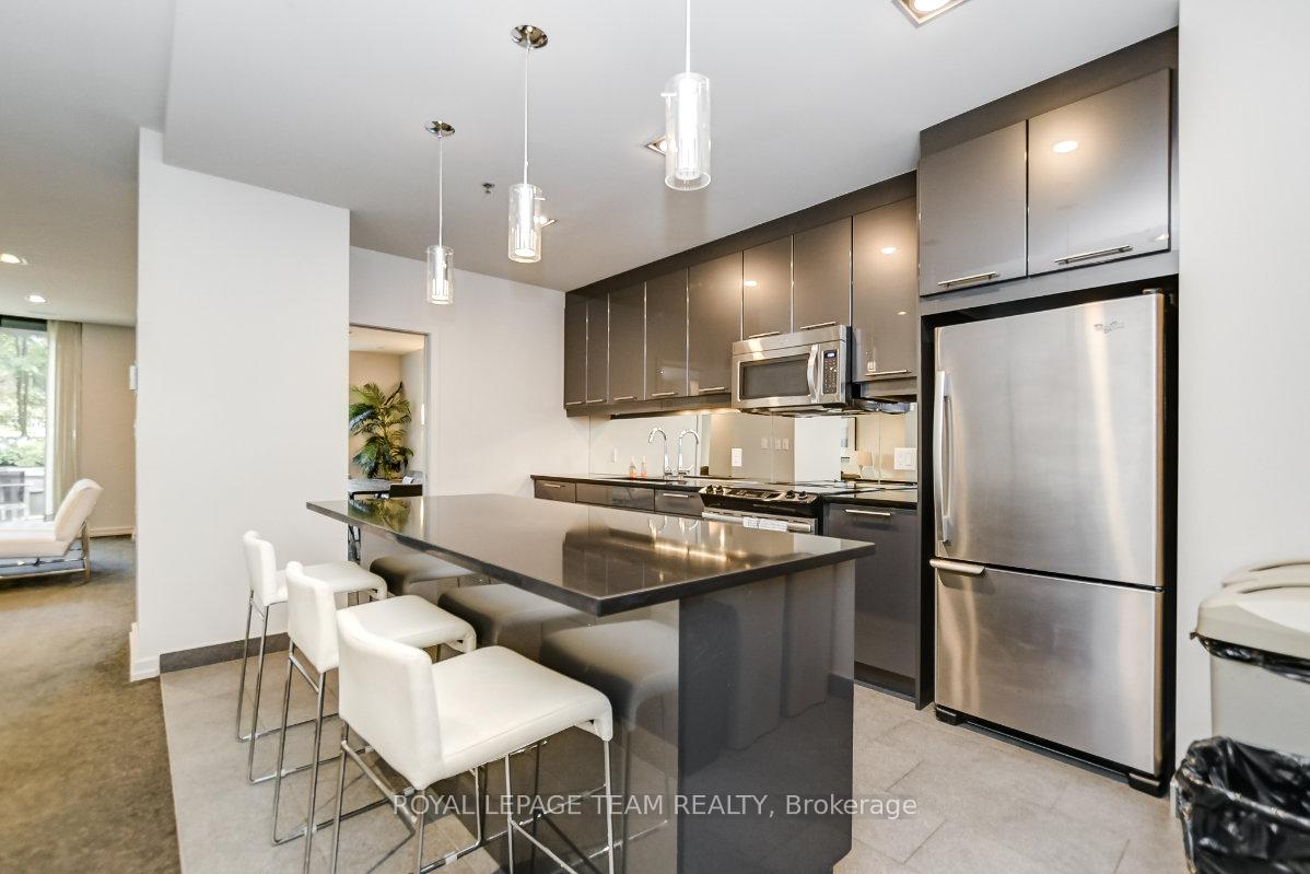 Photo 32 of Unit 712, 360 Patricia Avenue, Ottawa, Westboro South — HOMEH