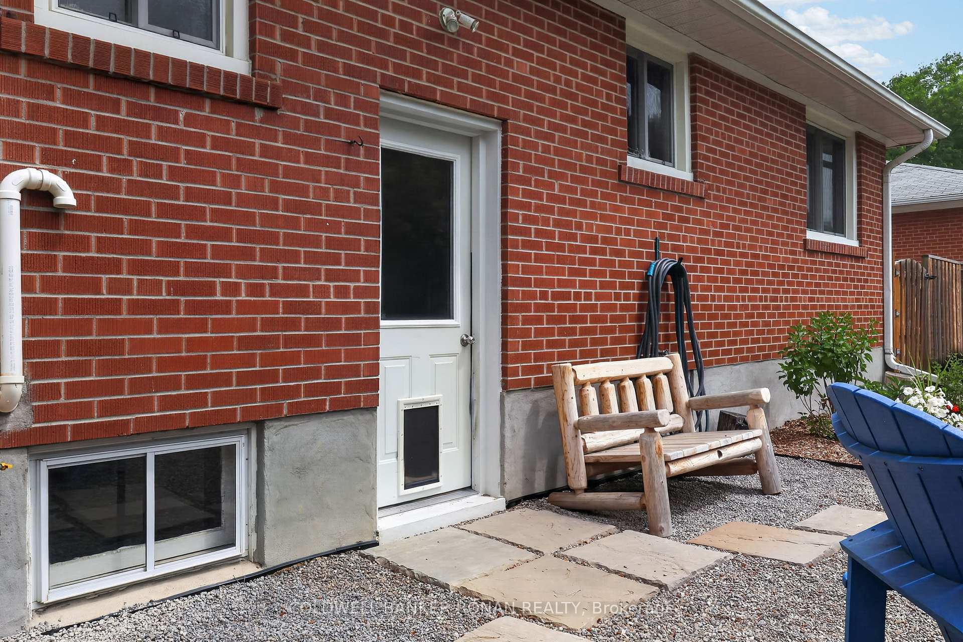 Photo 35 of 15 Essa Road, New Tecumseth, Alliston — HOMEH