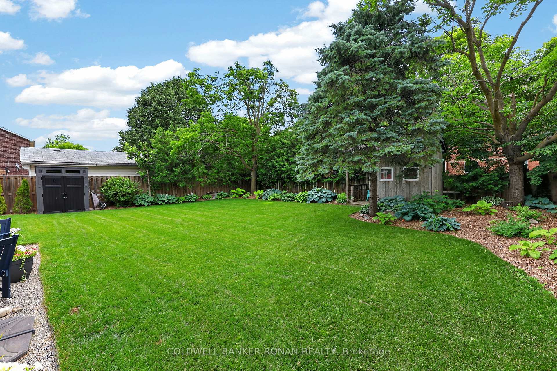 Photo 38 of 15 Essa Road, New Tecumseth, Alliston — HOMEH