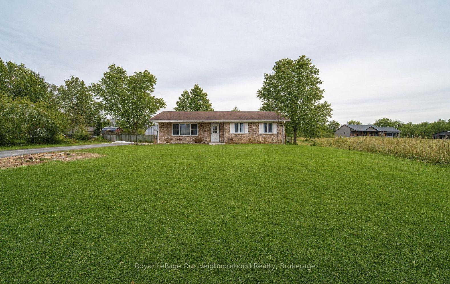 Front of 717 Concession 3 Road W