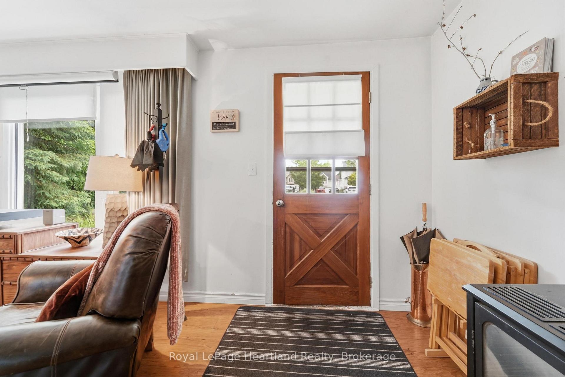 Photo 15 of 36 Jane Street, Bluewater, Bayfield — HOMEH