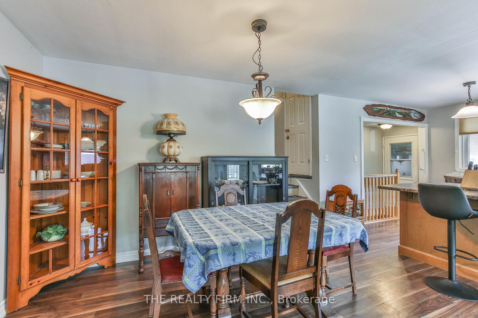 Photo 15 of 13 Vanbuskirk Drive, St. Thomas — HOMEH