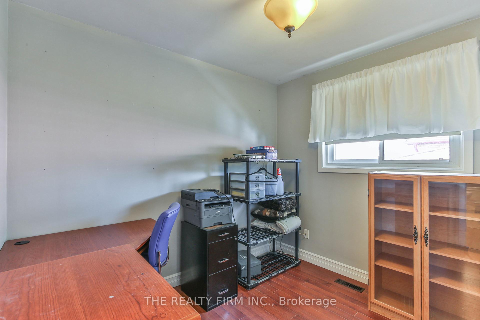 Photo 17 of 13 Vanbuskirk Drive, St. Thomas — HOMEH