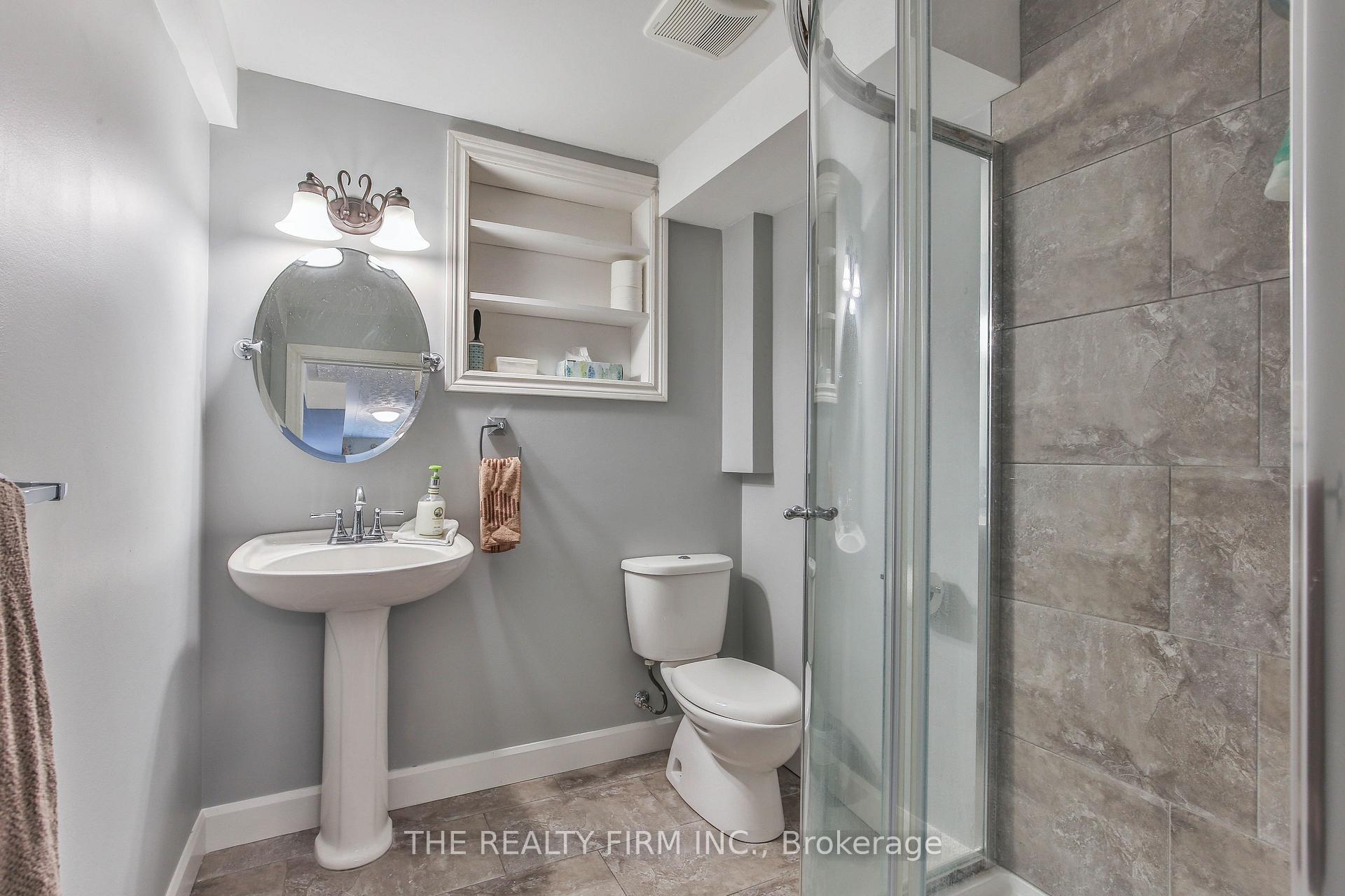 Photo 25 of 13 Vanbuskirk Drive, St. Thomas — HOMEH