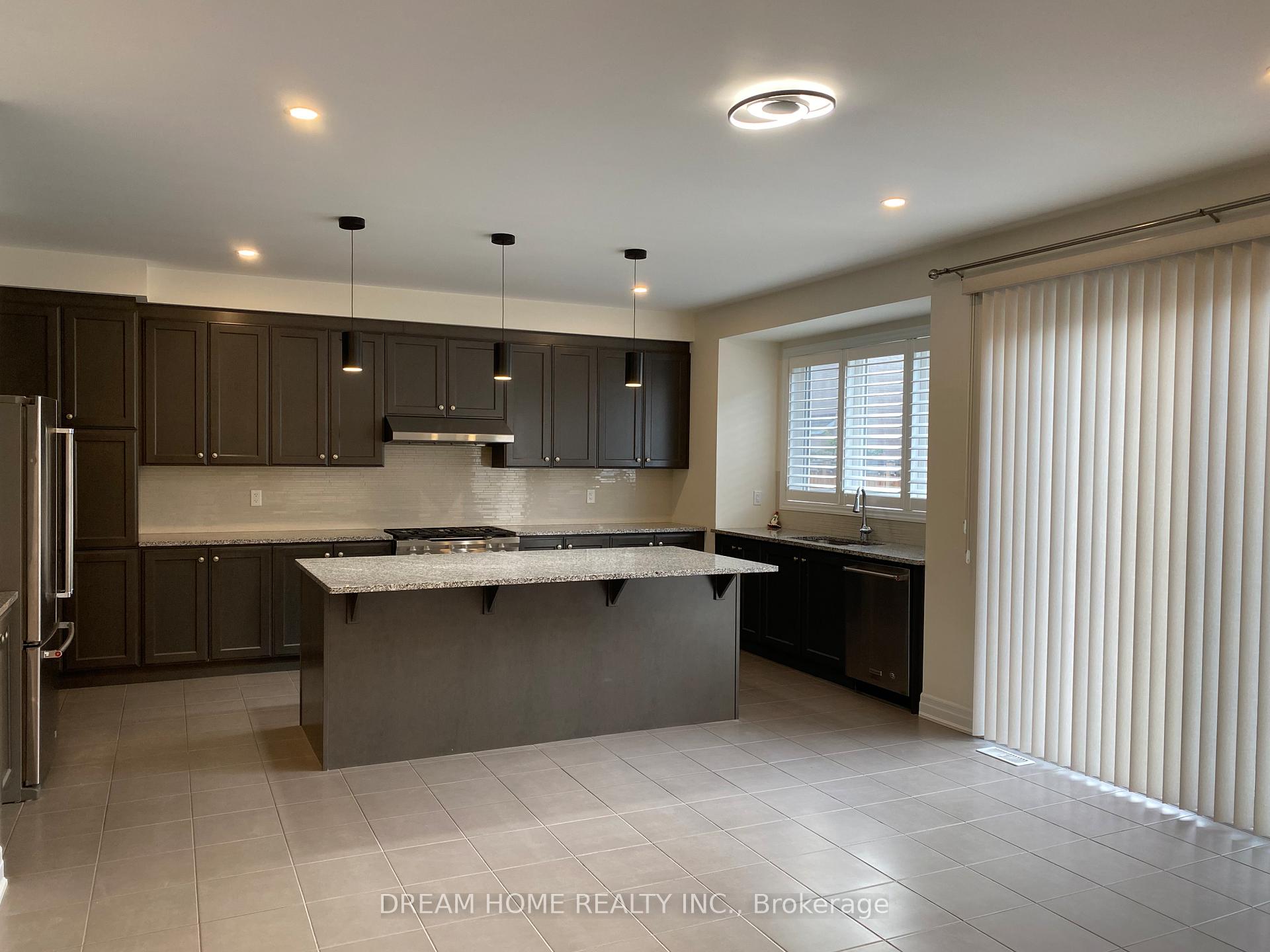 Photo 2 of 429 Ginger Gate, Oakville, Glenorchy — HOMEH