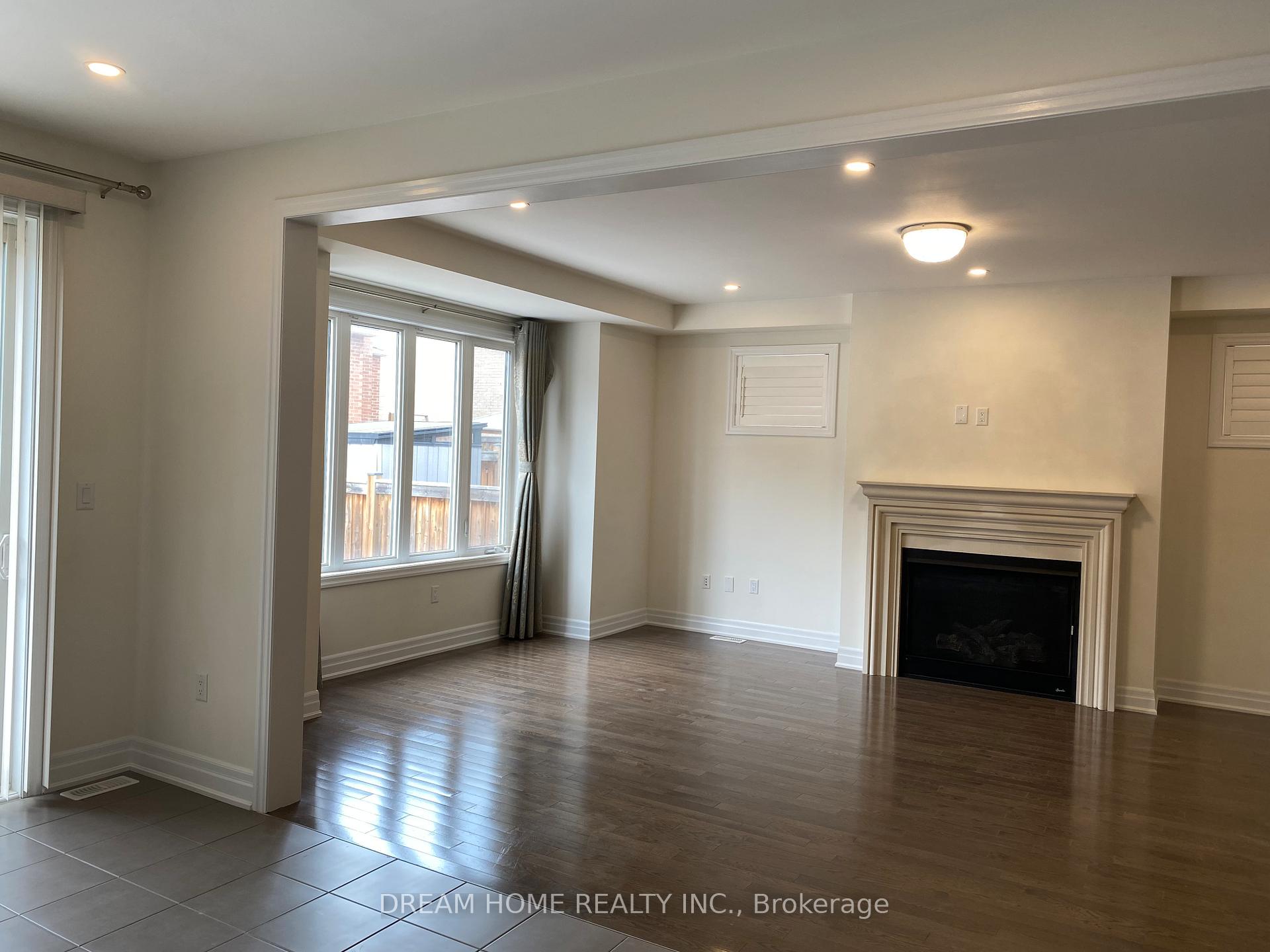 Photo 7 of 429 Ginger Gate, Oakville, Glenorchy — HOMEH