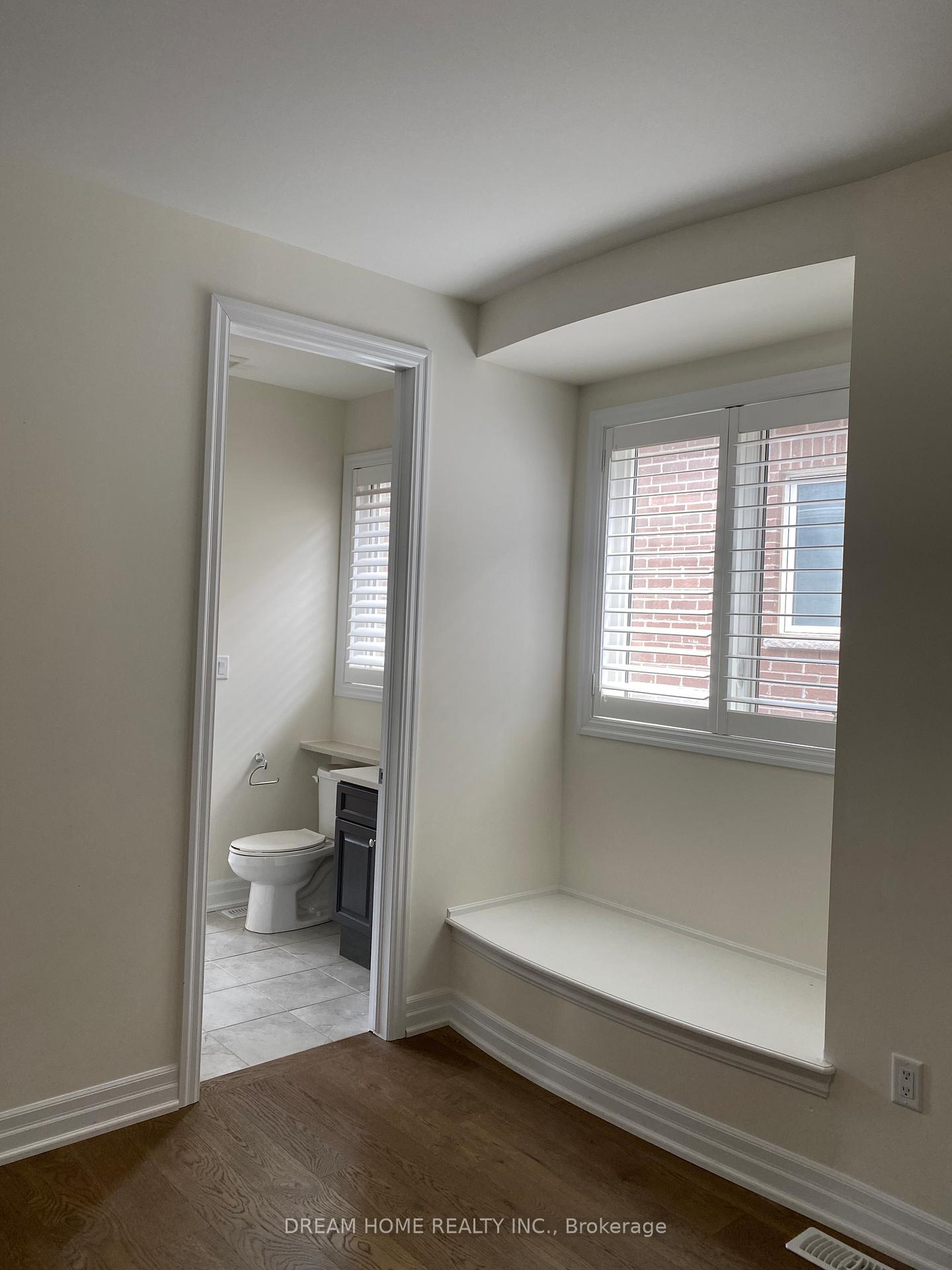 Photo 15 of 429 Ginger Gate, Oakville, Glenorchy — HOMEH