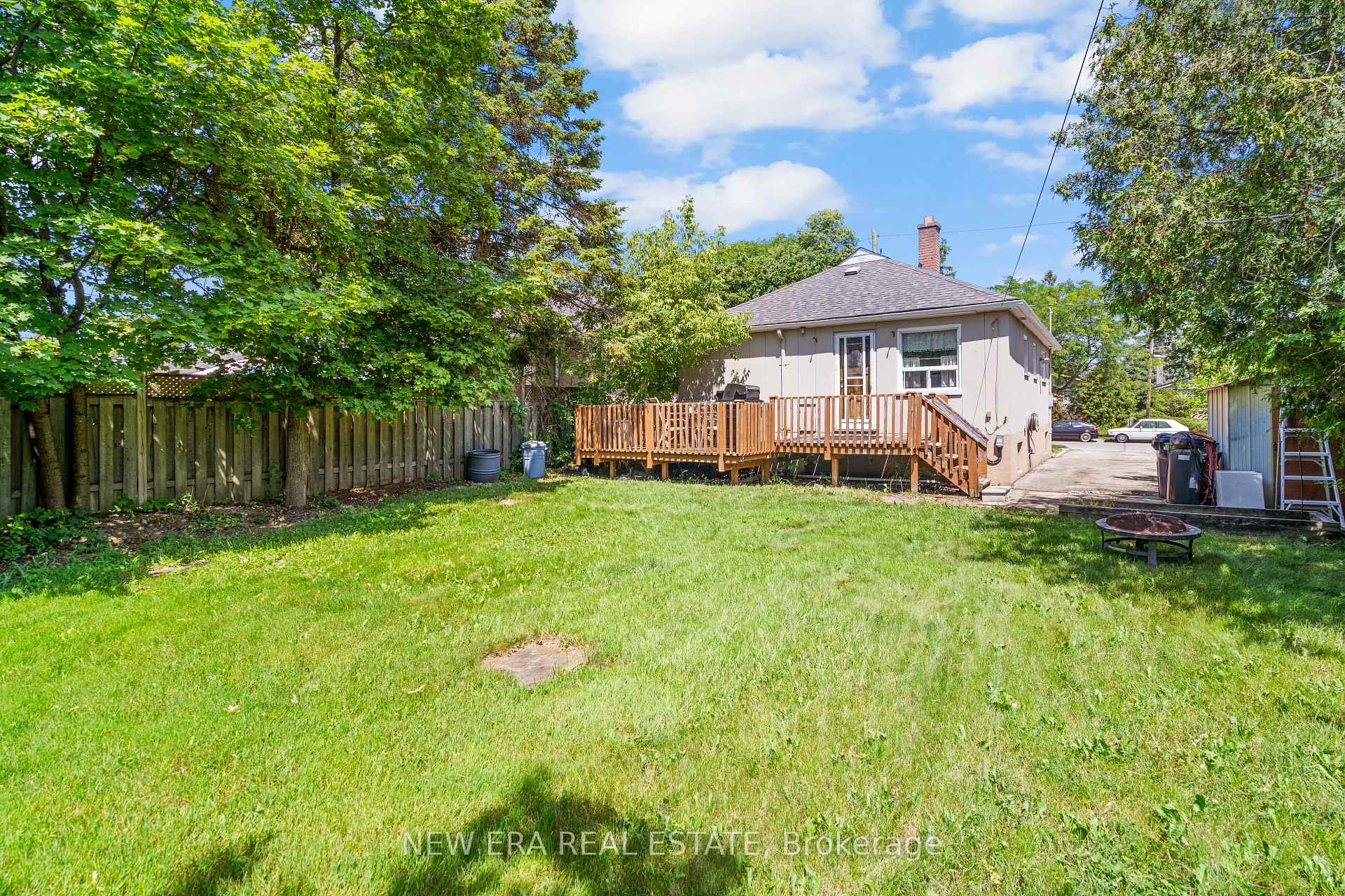Photo 32 of 91 Hadrian Drive, Etobicoke, Elms-Old Rexdale — HOMEH