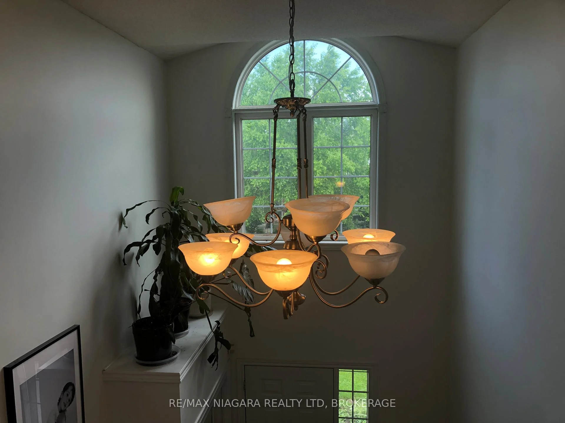 Photo 30 of 84 Mcbride Drive, St. Catharines, Rykert/Vansickle — HOMEH