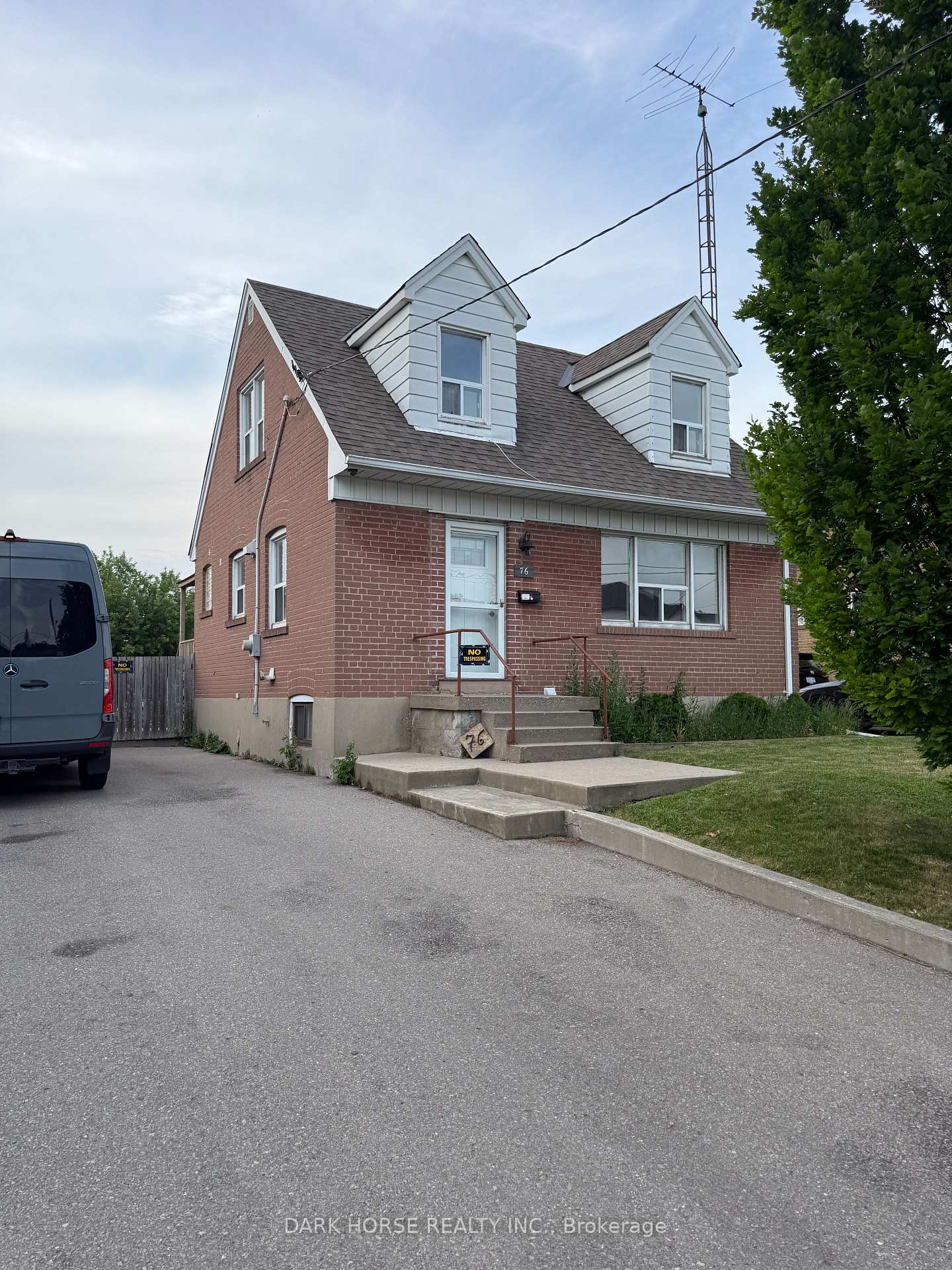Photo 1 of 76 Calvington Drive, North York, Downsview-Roding-CFB — HOMEH