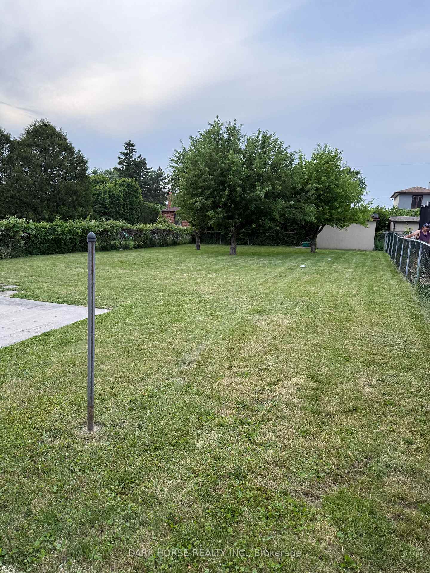 Photo 2 of 76 Calvington Drive, North York, Downsview-Roding-CFB — HOMEH