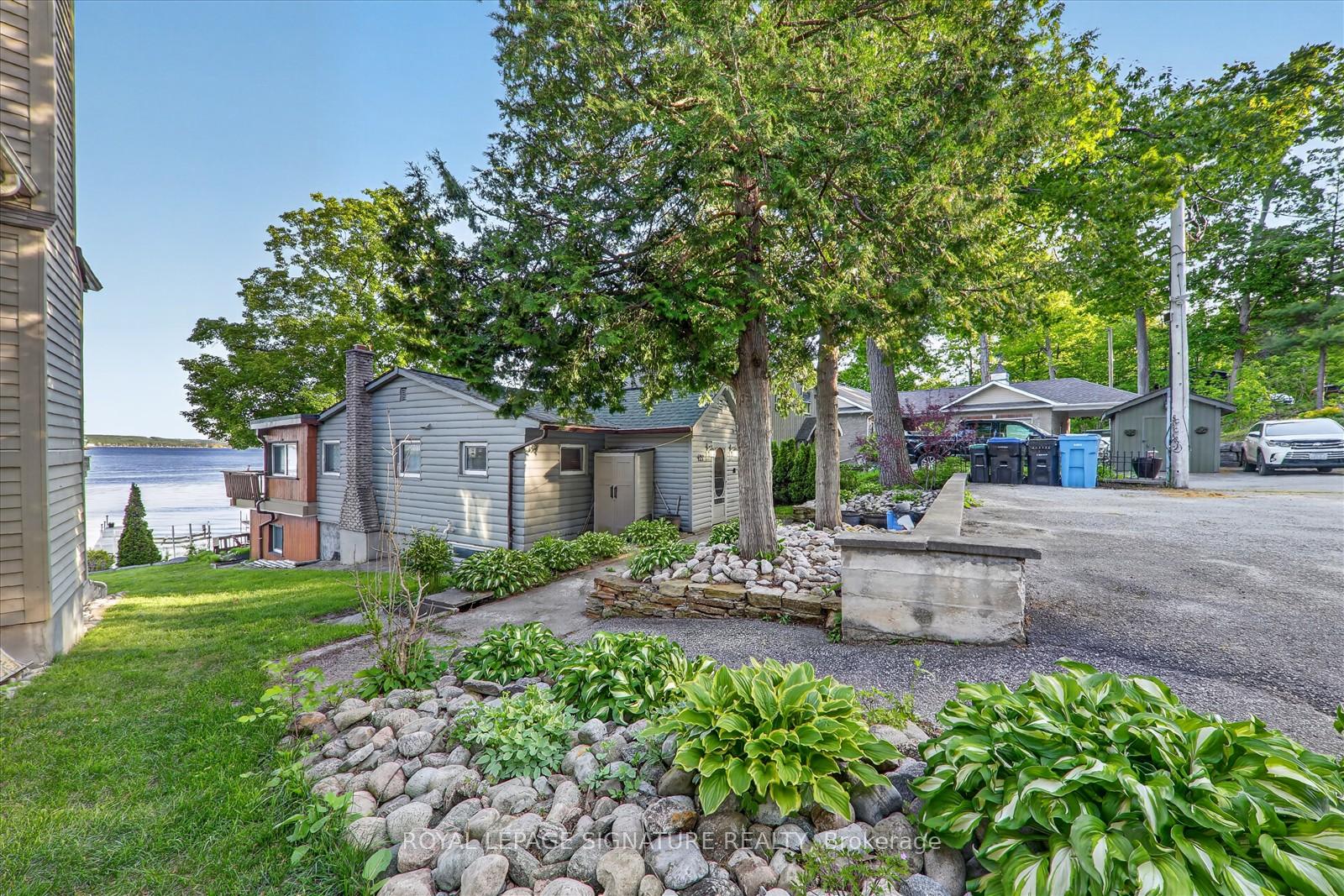 Photo 4 of 427 Mundys Bay Road, Midland — HOMEH