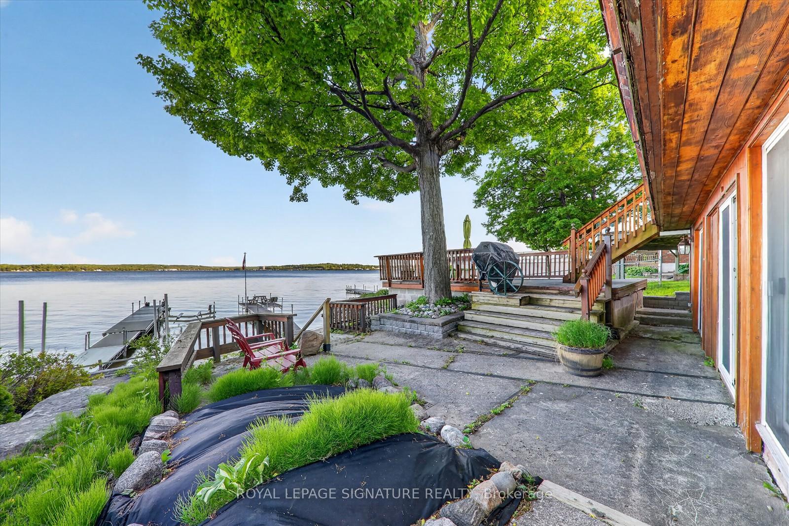 Photo 16 of 427 Mundys Bay Road, Midland — HOMEH