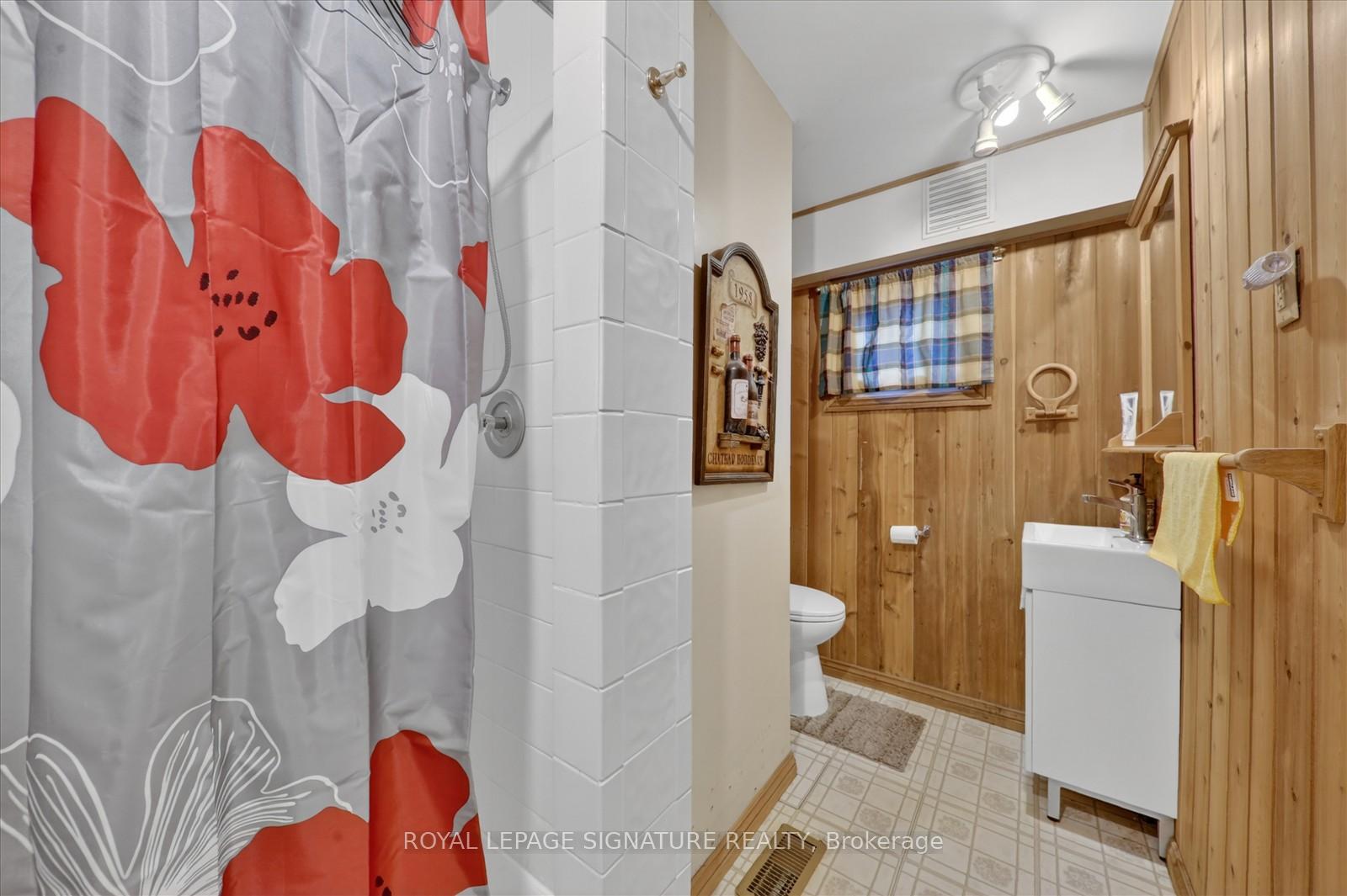 Photo 29 of 427 Mundys Bay Road, Midland — HOMEH