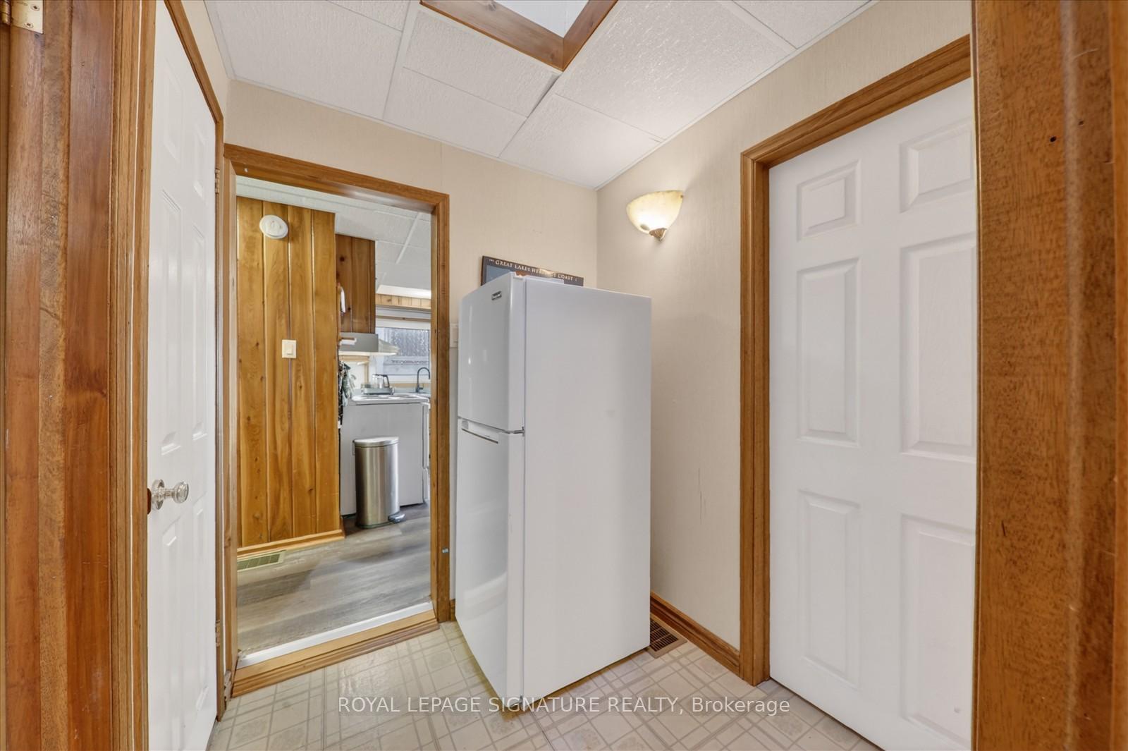Photo 32 of 427 Mundys Bay Road, Midland — HOMEH