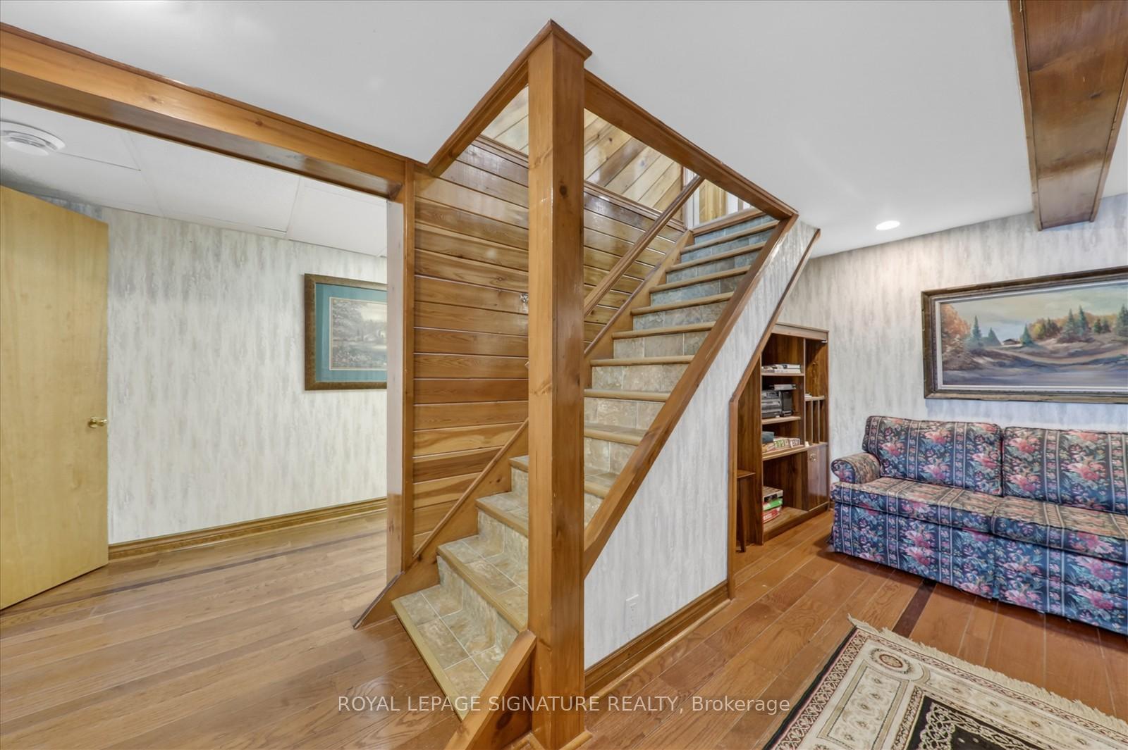 Photo 37 of 427 Mundys Bay Road, Midland — HOMEH