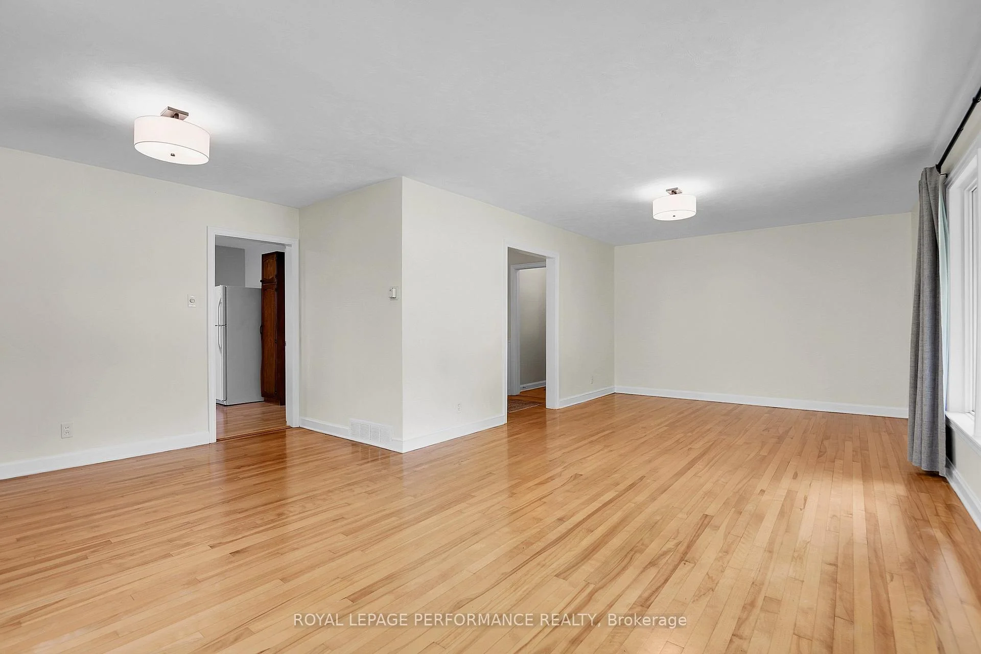 Photo 7 of 2243 Hillary Avenue, Ottawa, Alta Vista — HOMEH