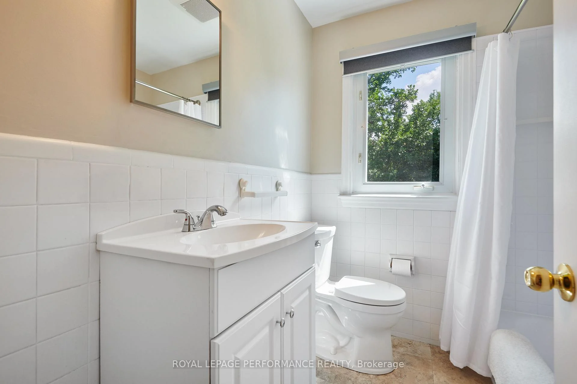 Photo 17 of 2243 Hillary Avenue, Ottawa, Alta Vista — HOMEH