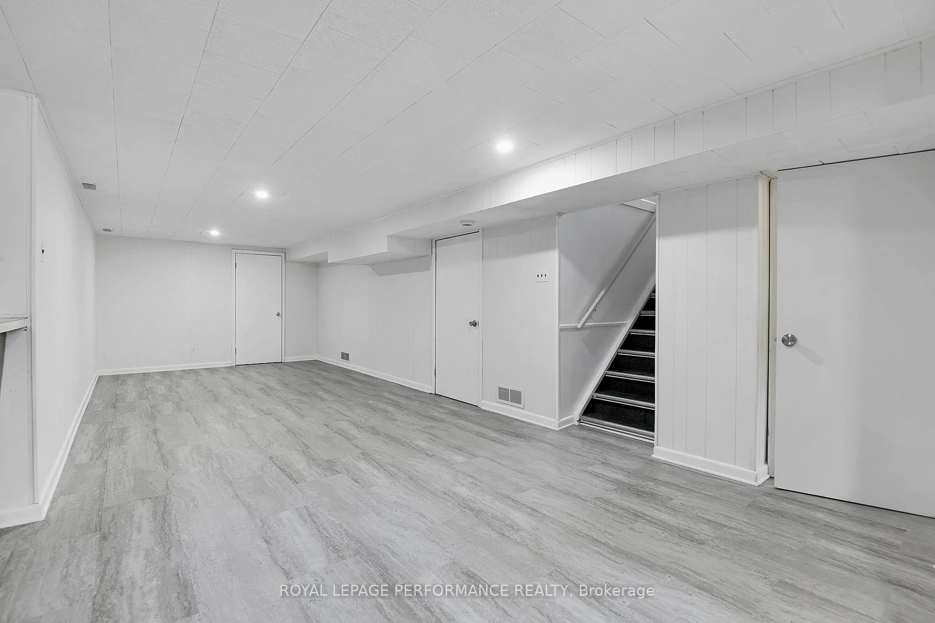 Photo 21 of 2243 Hillary Avenue, Ottawa, Alta Vista — HOMEH