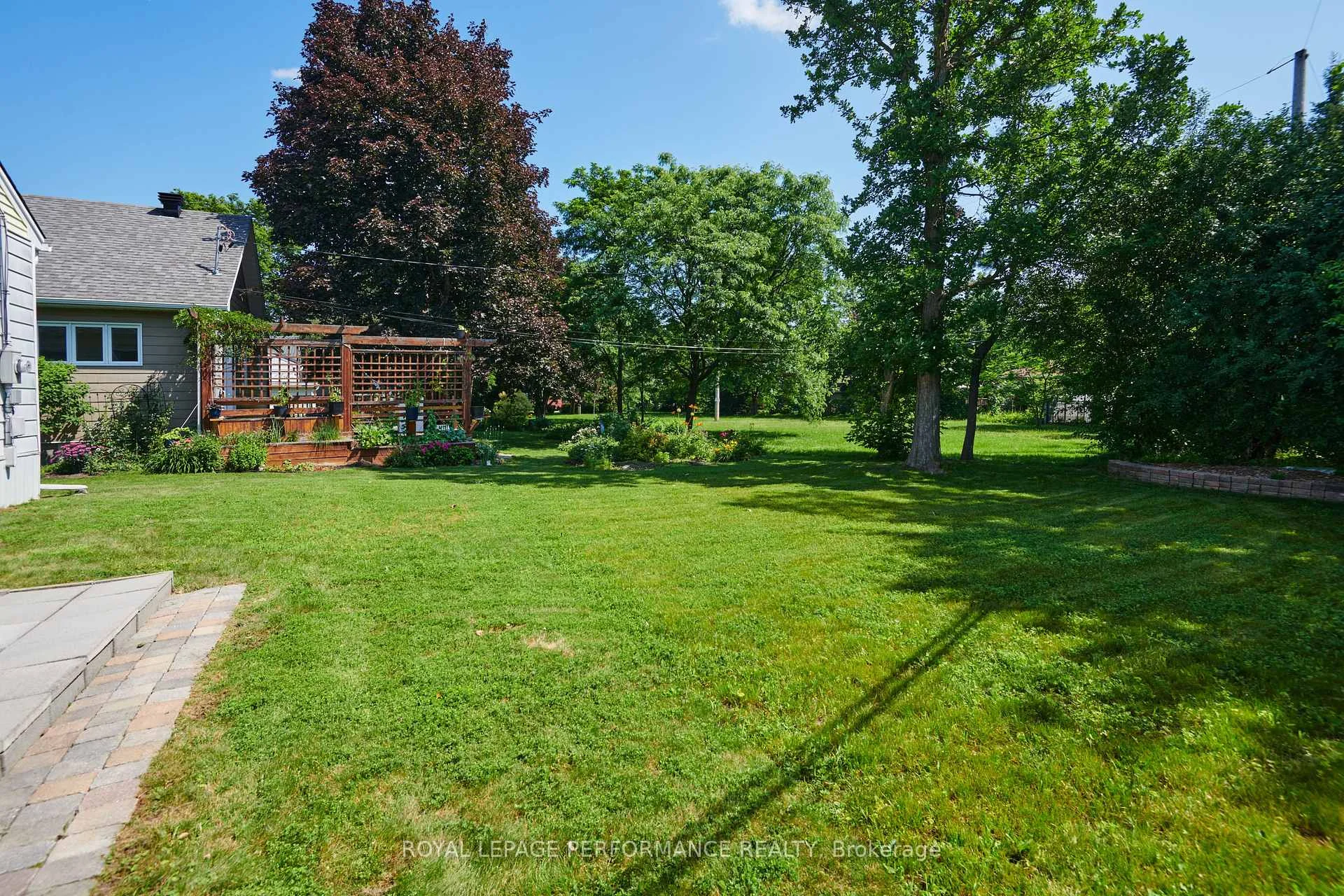 Photo 31 of 2243 Hillary Avenue, Ottawa, Alta Vista — HOMEH