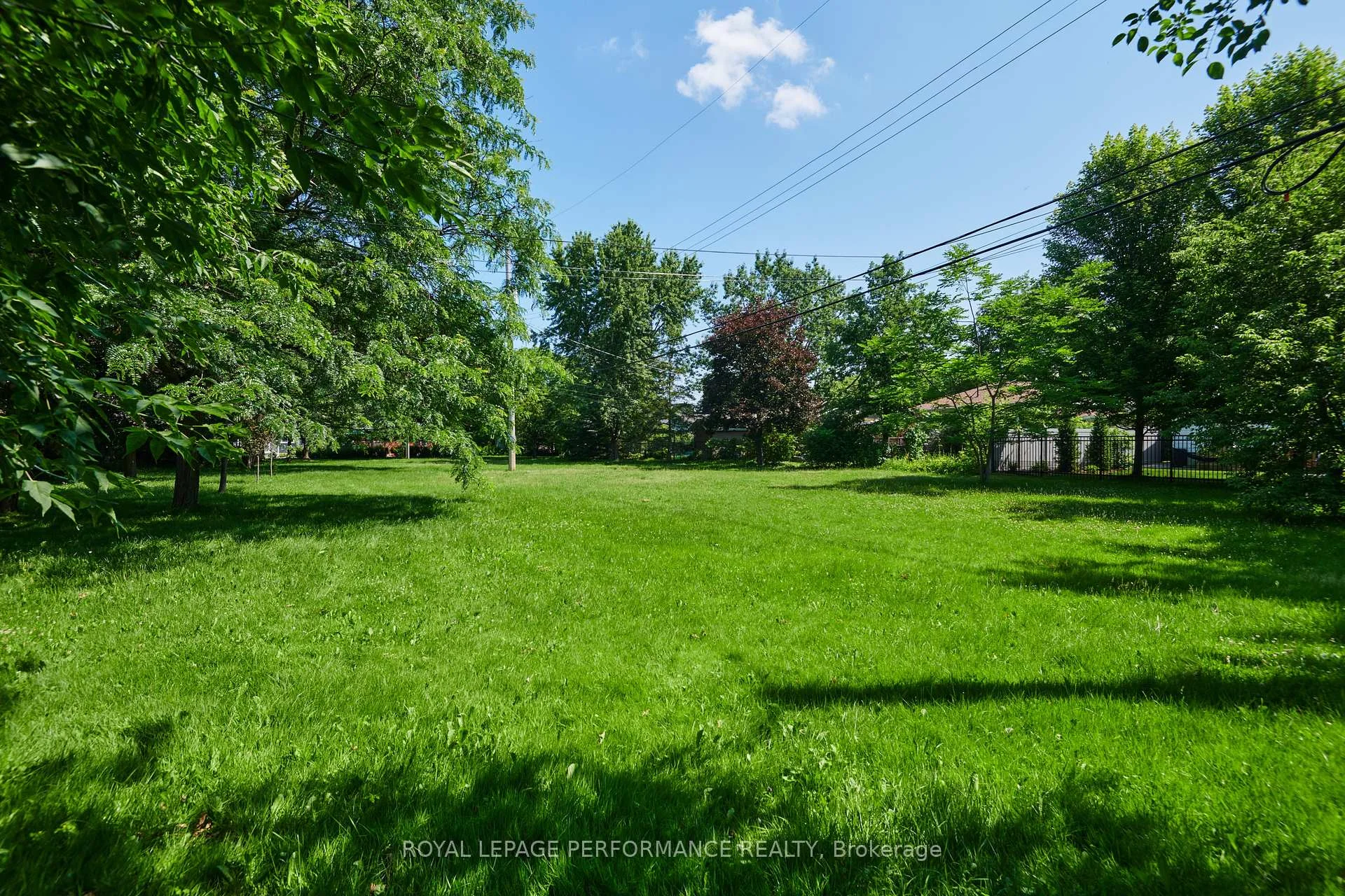 Photo 33 of 2243 Hillary Avenue, Ottawa, Alta Vista — HOMEH