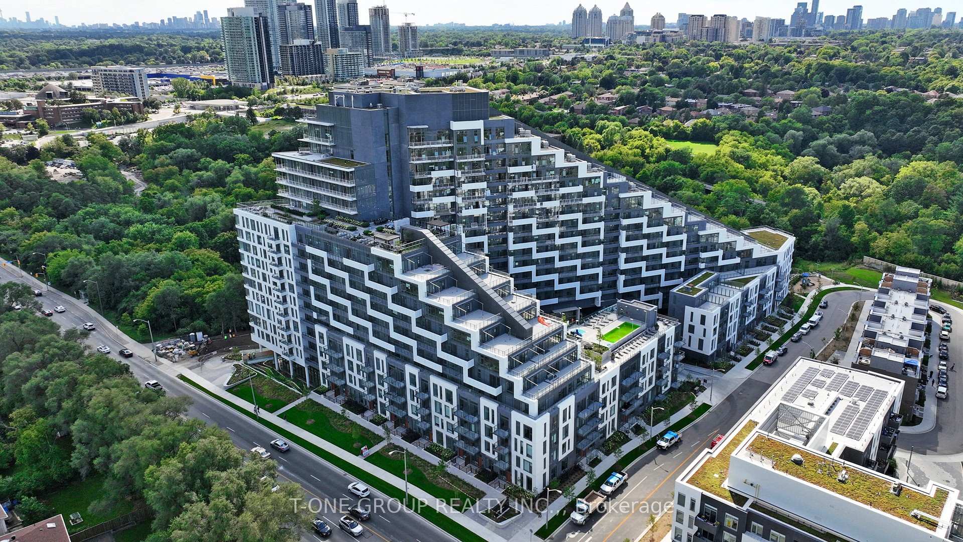 Front of Unit 642, 25 Adra Grado Way