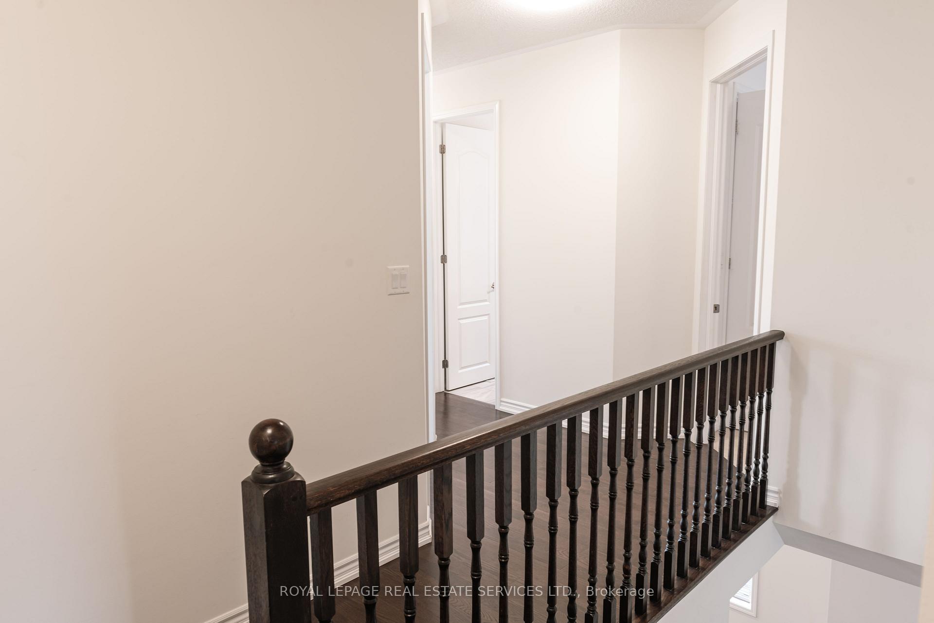 Photo 8 of Unit Upper, 74 Faust Ridge, Vaughan, Kleinburg — HOMEH