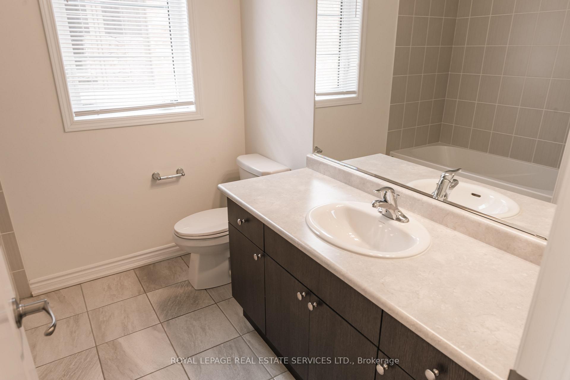 Photo 18 of Unit Upper, 74 Faust Ridge, Vaughan, Kleinburg — HOMEH