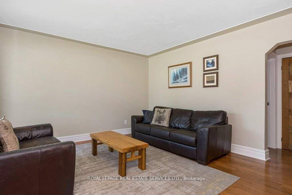 Photo 12 of Unit Main, 386 Broadway Avenue, Milton, Old Milton — HOMEH