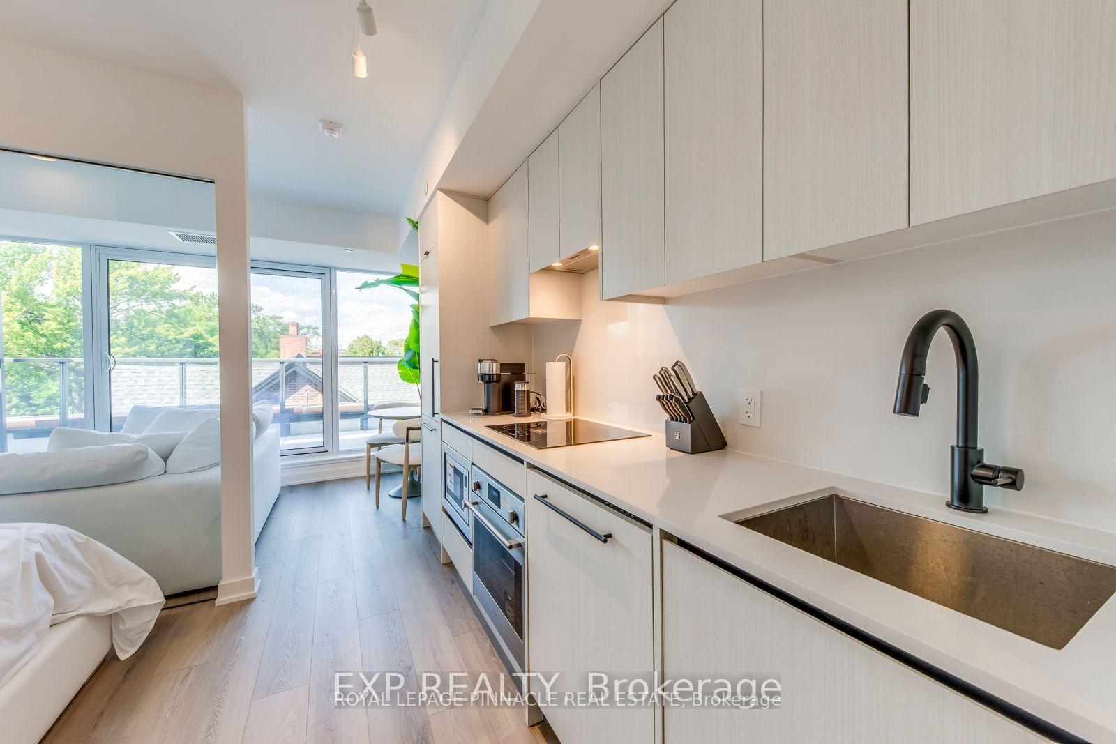 Photo 4 of Unit 415, 5 Lakeview Avenue, Toronto, Trinity-Bellwoods — HOMEH