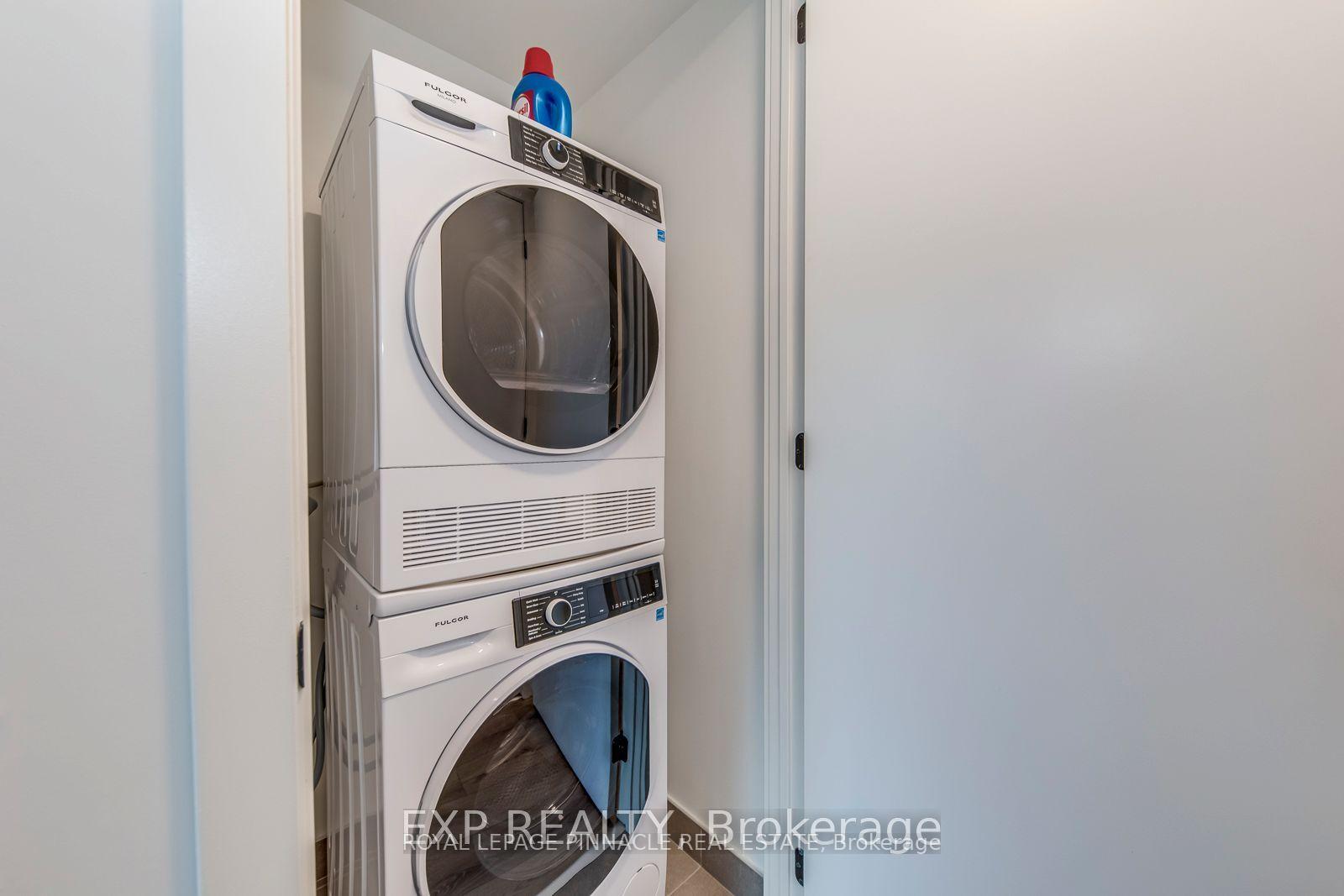 Photo 11 of Unit 415, 5 Lakeview Avenue, Toronto, Trinity-Bellwoods — HOMEH