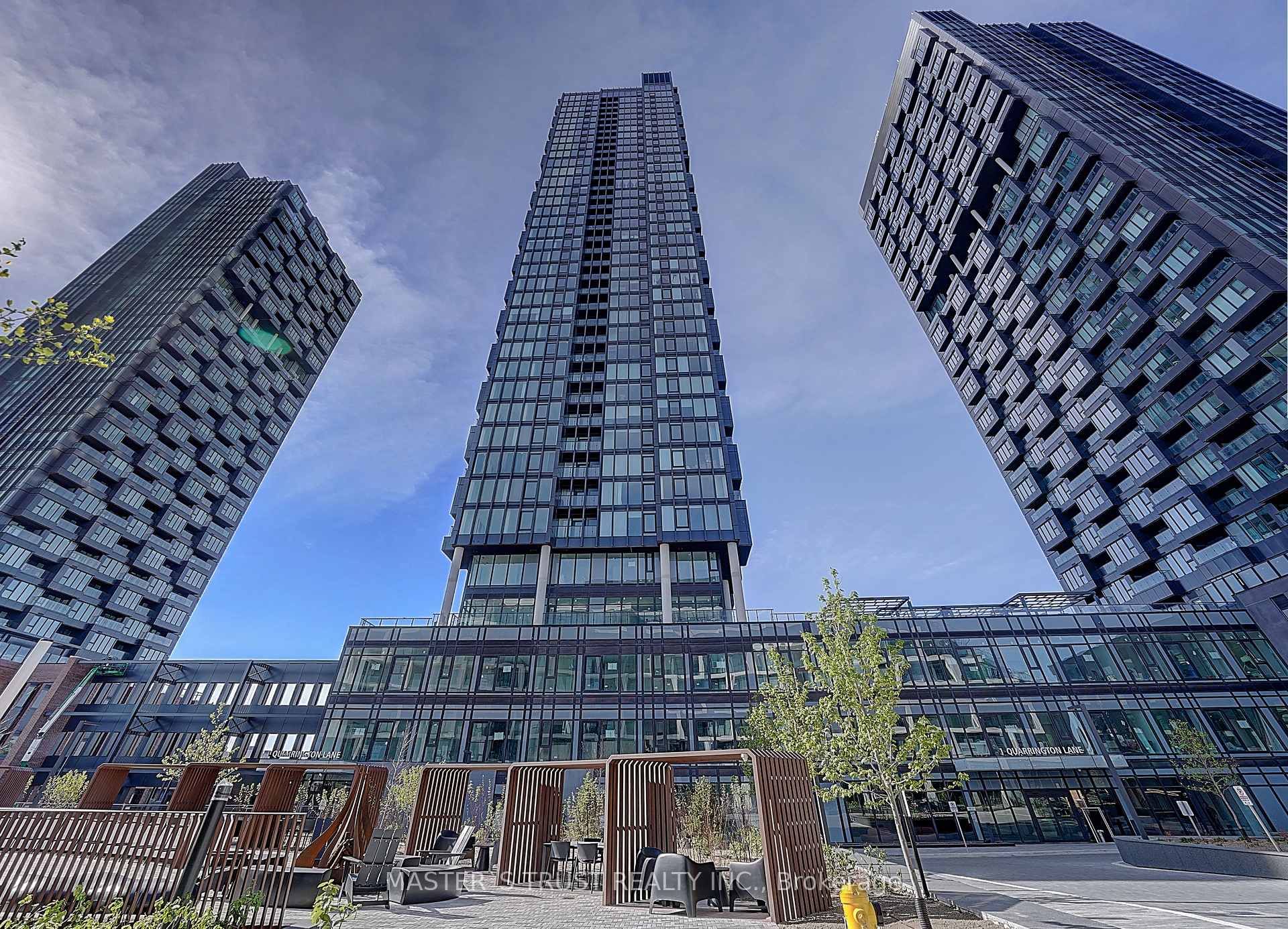 Front of Unit 2107, 5 Quarrington Lane