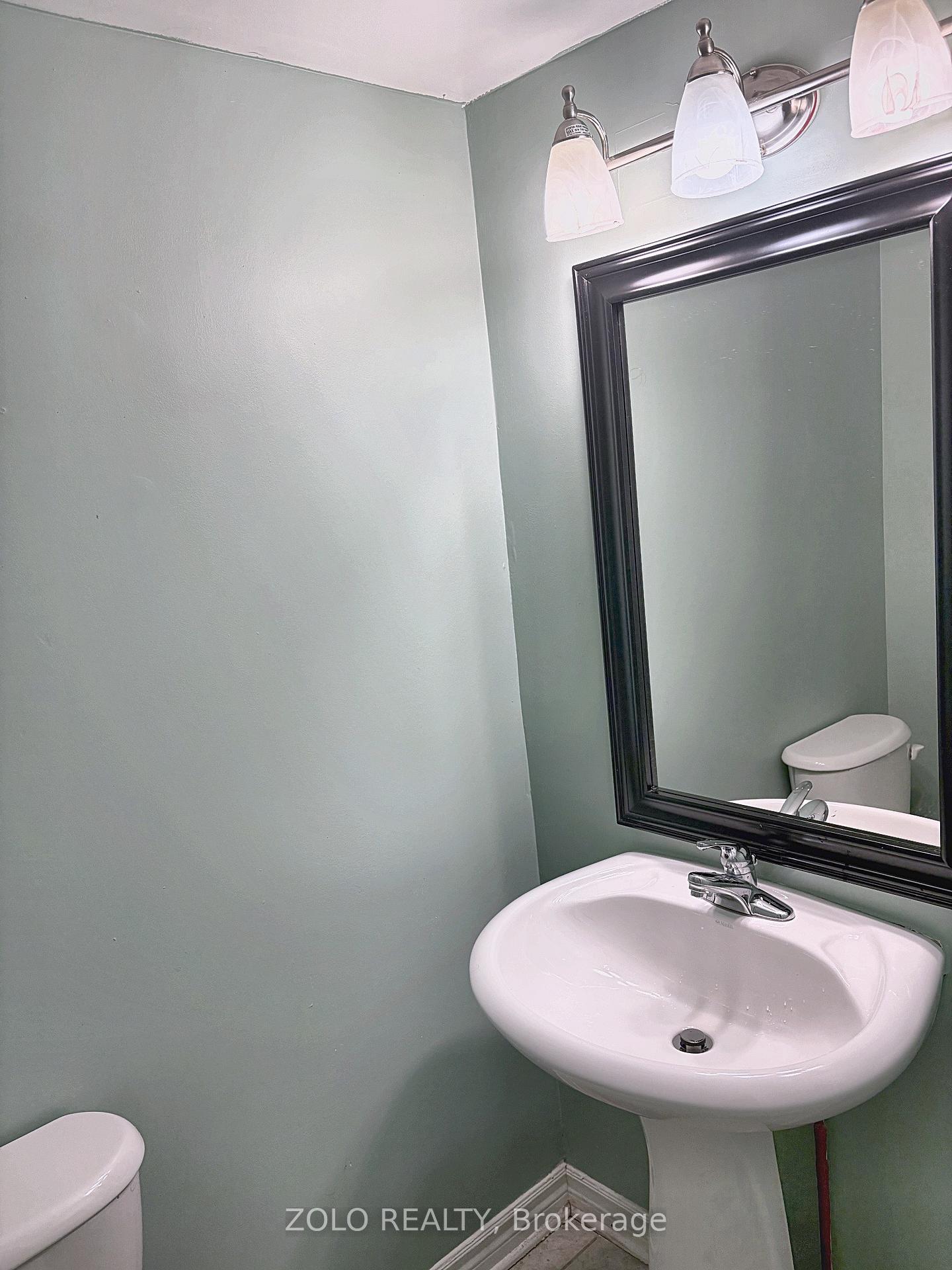 Photo 8 of Unit 59, 241 Ridgepark Private, Ottawa, Meadowlands/Crestview — HOMEH