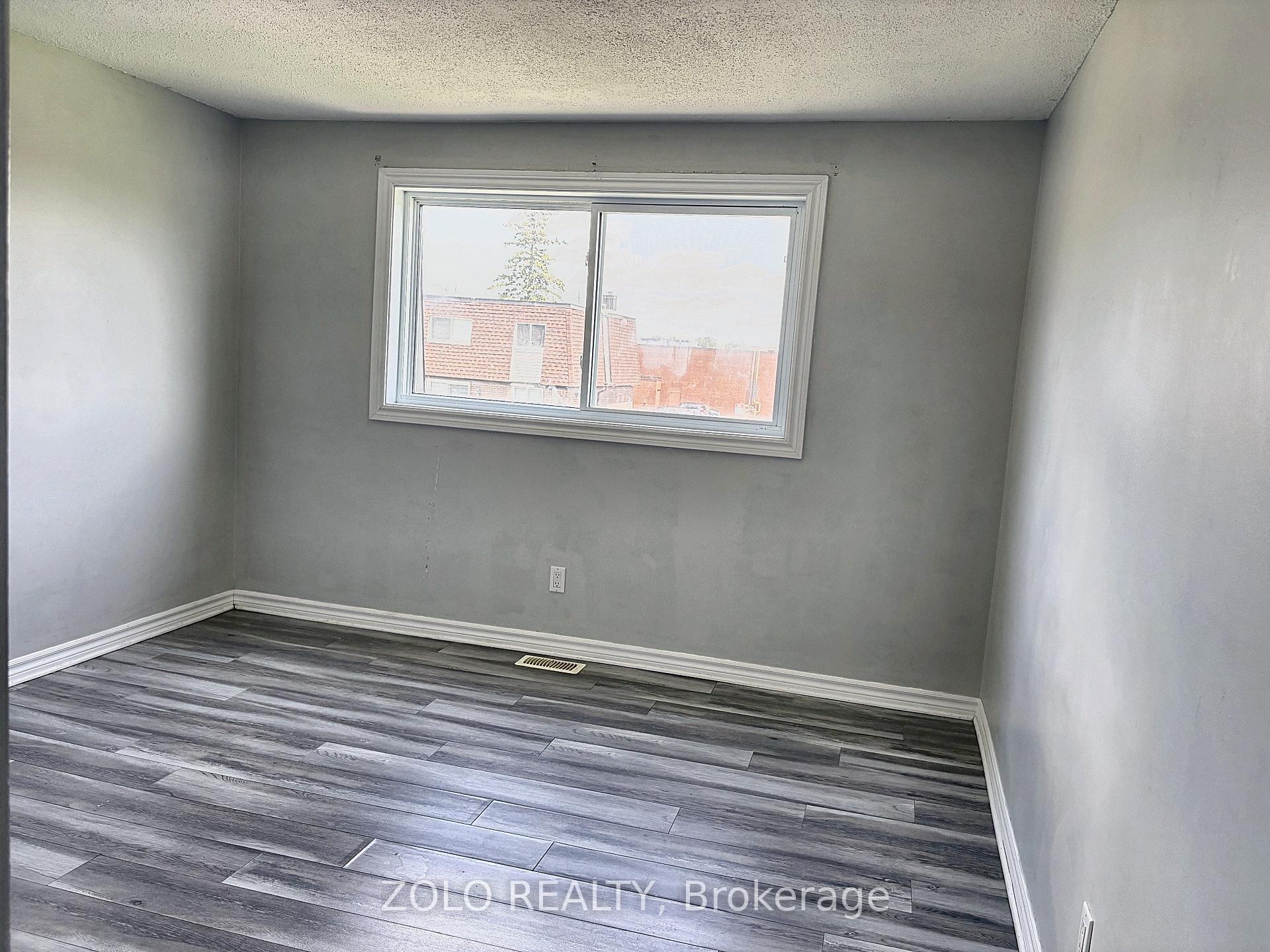 Photo 10 of Unit 59, 241 Ridgepark Private, Ottawa, Meadowlands/Crestview — HOMEH