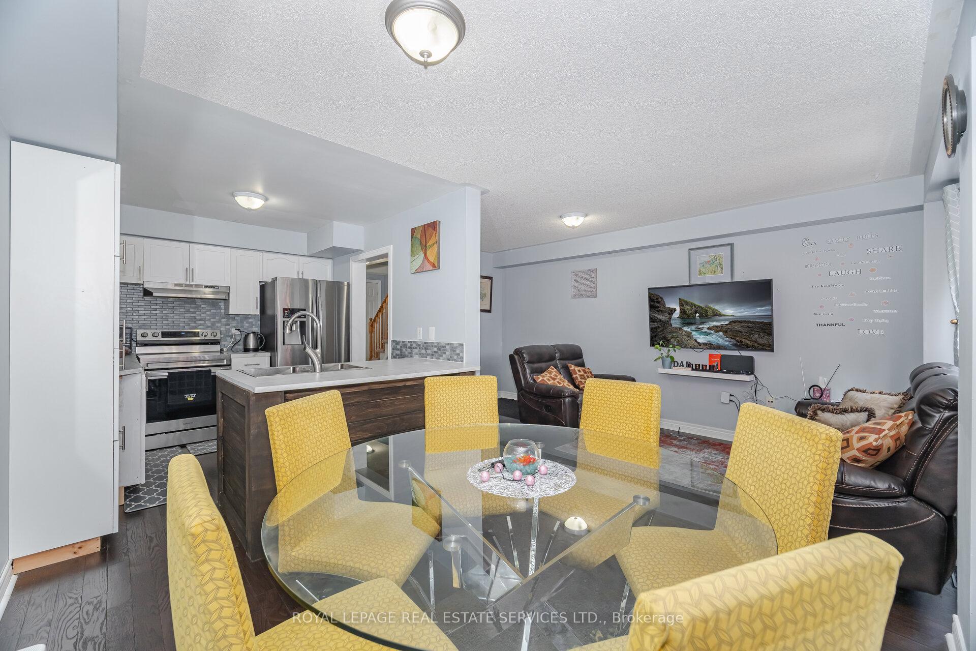 Photo 12 of Unit 6, 430 Mapleview Drive E, Barrie, Painswick South — HOMEH