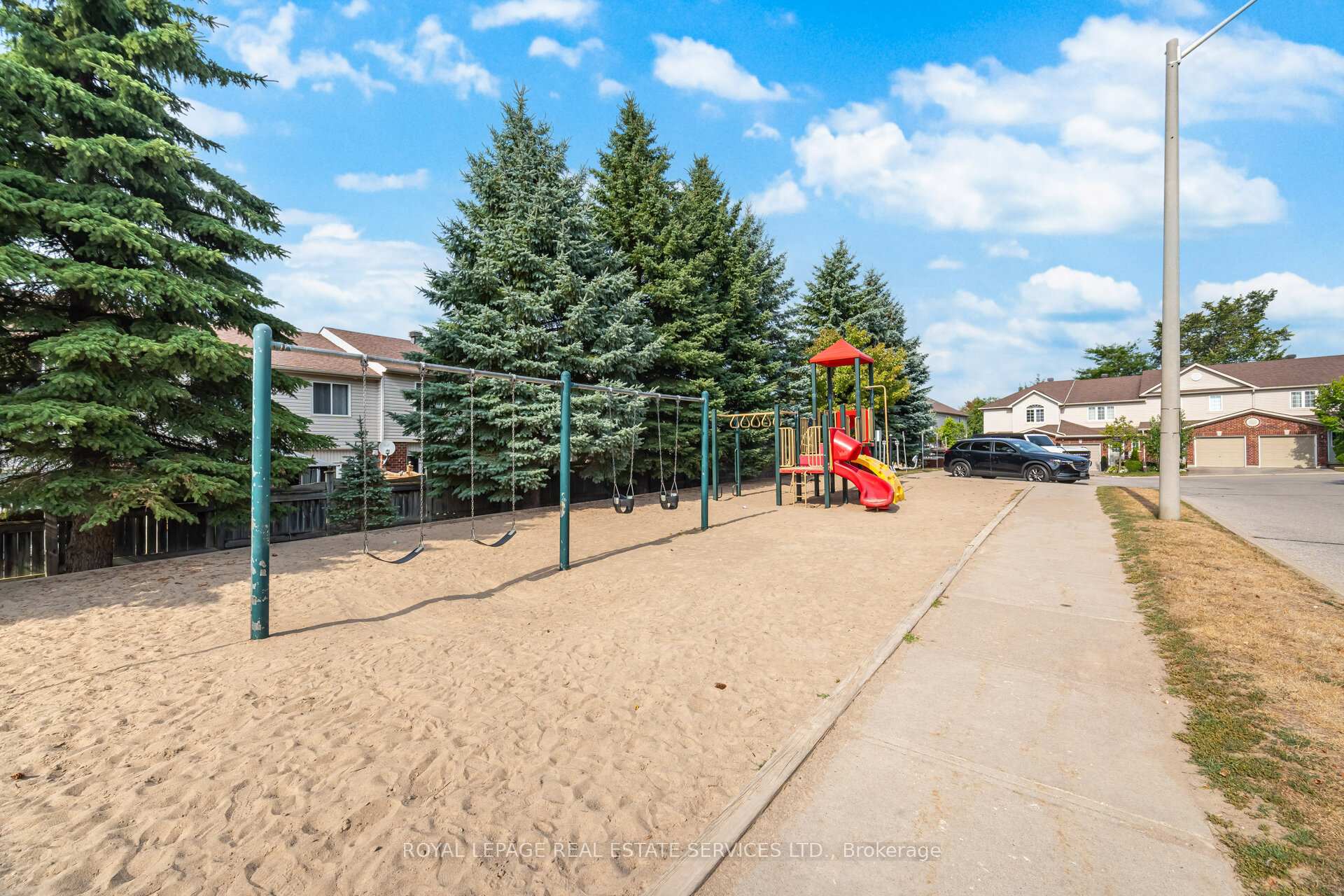 Photo 31 of Unit 6, 430 Mapleview Drive E, Barrie, Painswick South — HOMEH