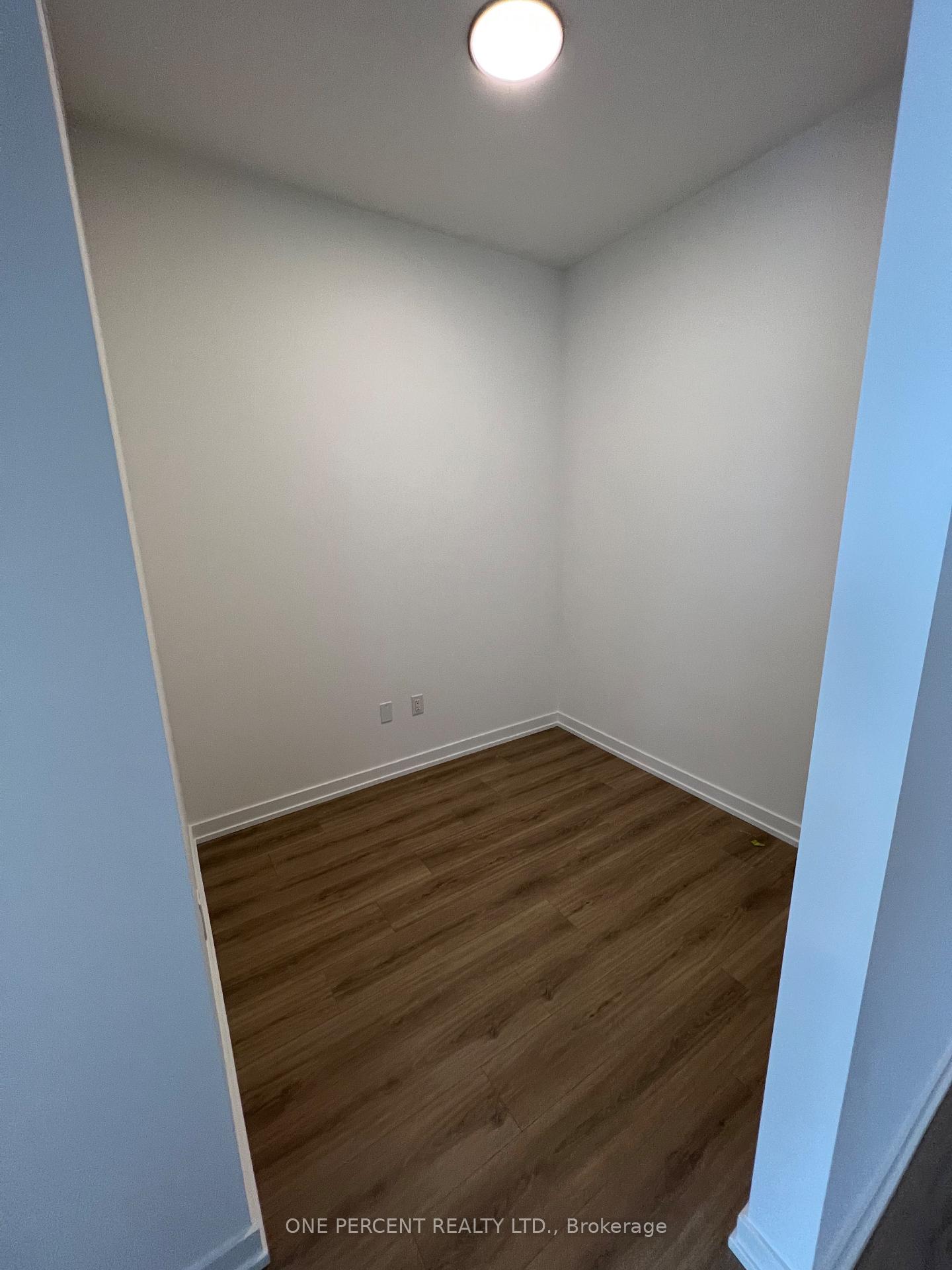 Photo 8 of Unit 617, 10 Lagerfeld Dr N, Brampton, Northwest Brampton — HOMEH
