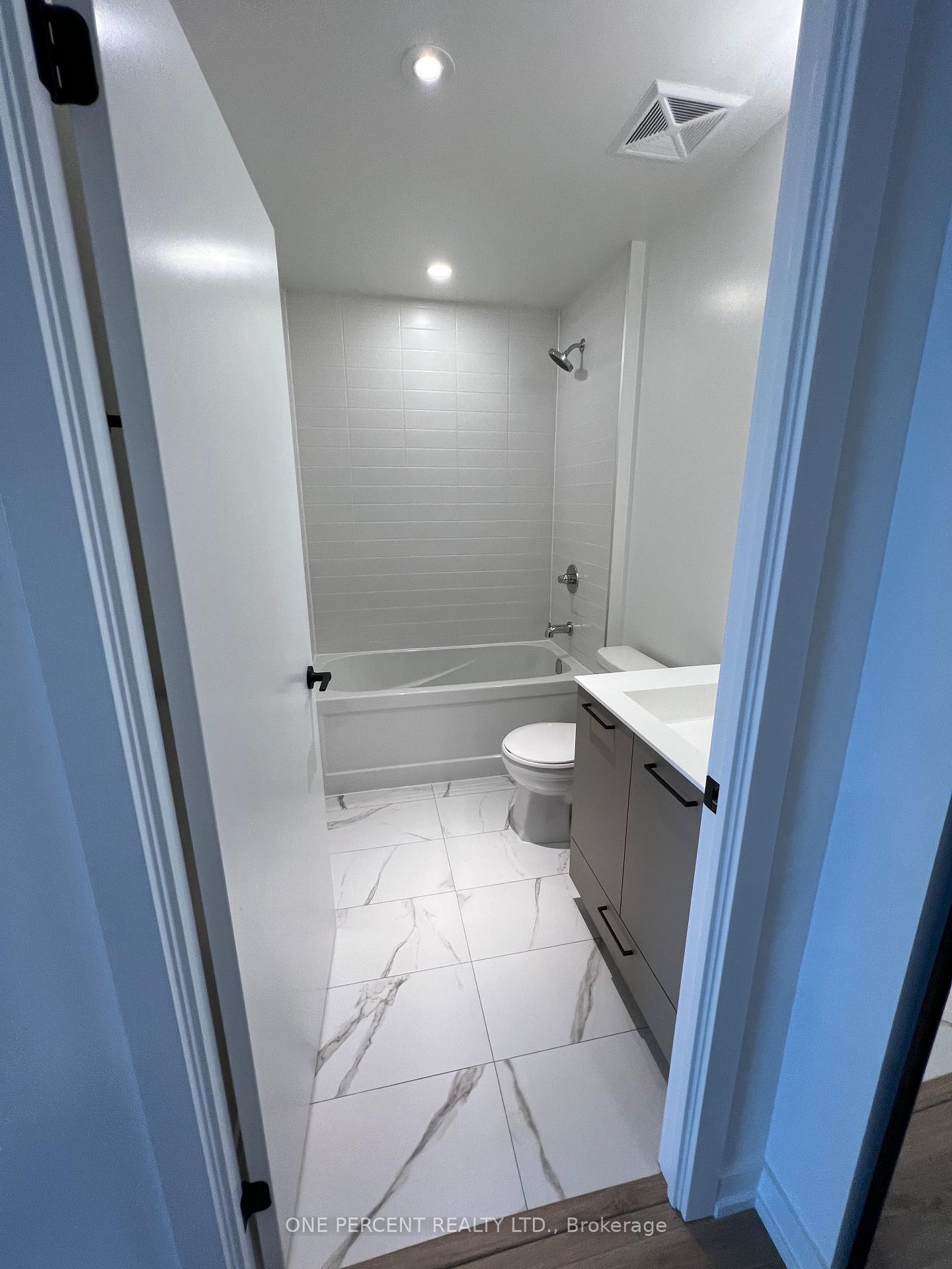 Photo 14 of Unit 617, 10 Lagerfeld Dr N, Brampton, Northwest Brampton — HOMEH