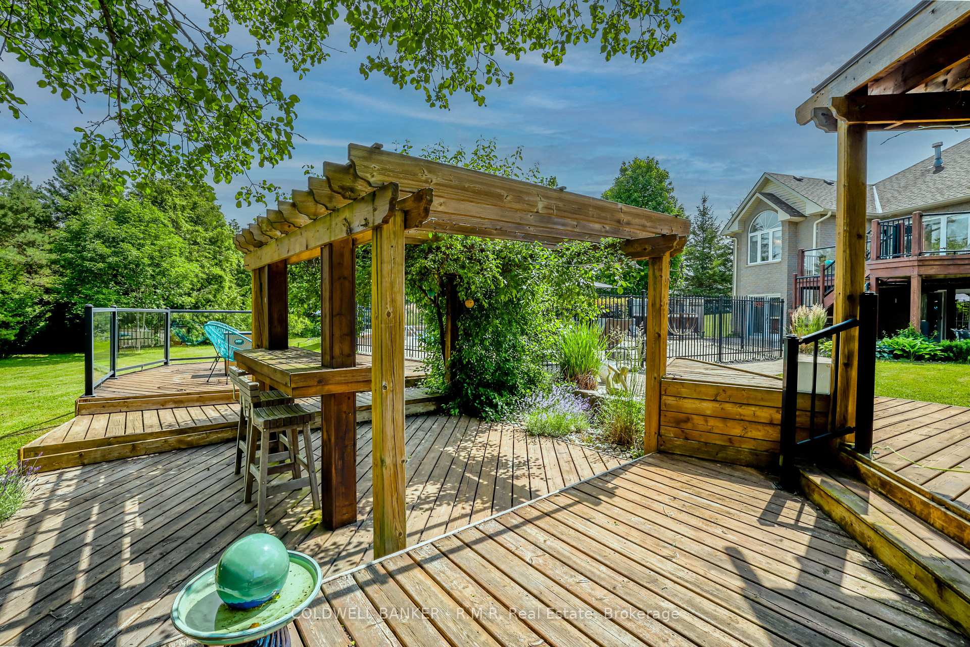 Photo 40 of 50 Venton Court, Clarington, Rural Clarington — HOMEH