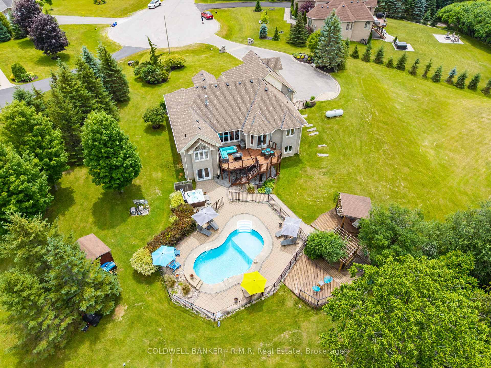 Photo 49 of 50 Venton Court, Clarington, Rural Clarington — HOMEH
