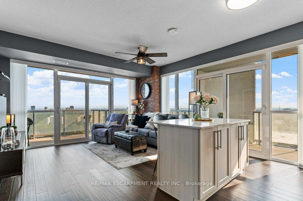 Photo 16 of Unit 1304, 2087 Fairview Street, Burlington, Freeman — HOMEH