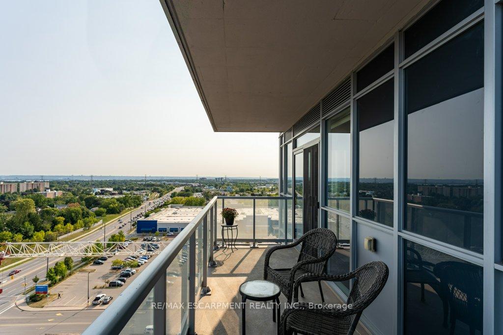 Photo 24 of Unit 1304, 2087 Fairview Street, Burlington, Freeman — HOMEH