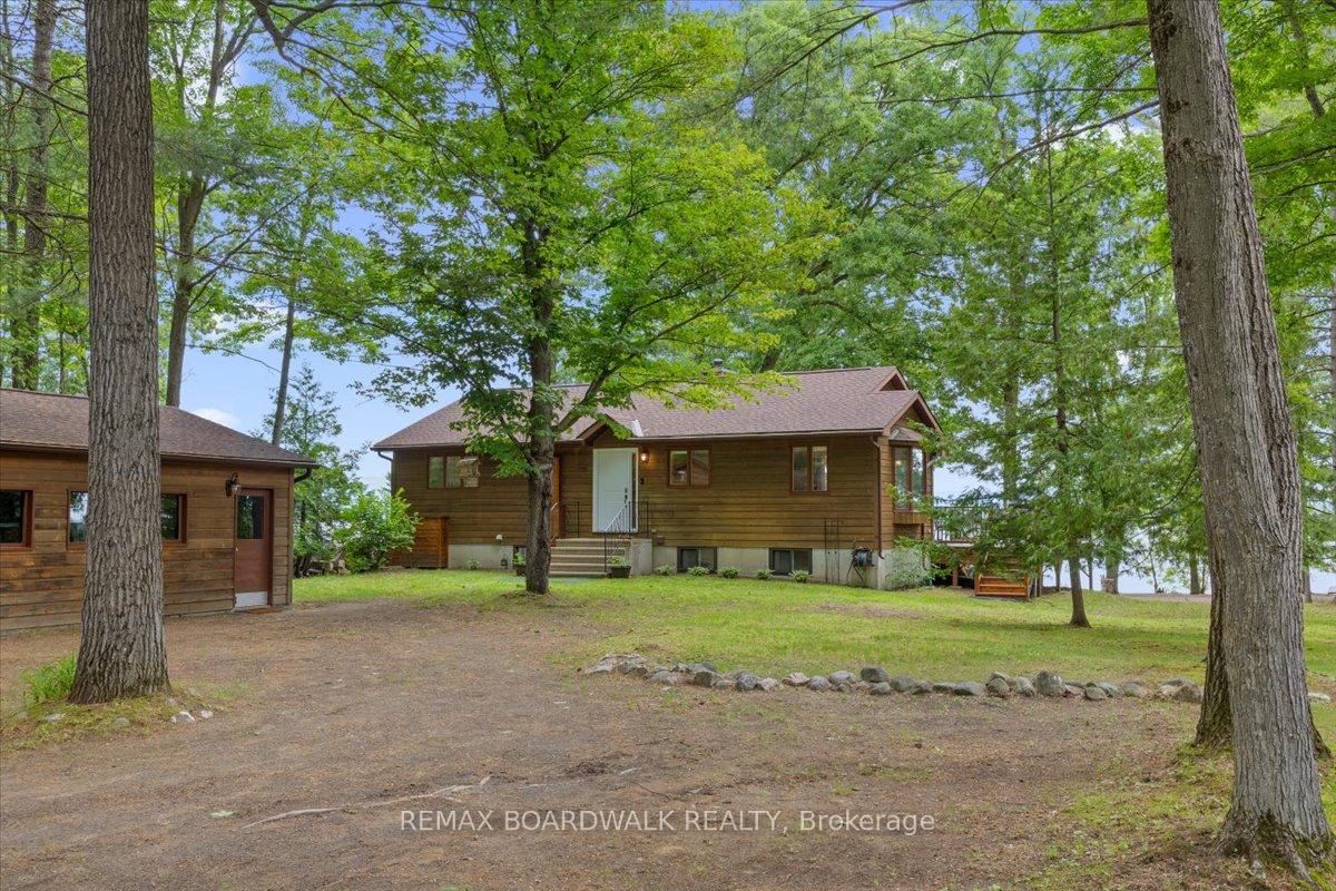 Photo 3 of 178 Baillie Avenue, Ottawa, Constance Bay — HOMEH