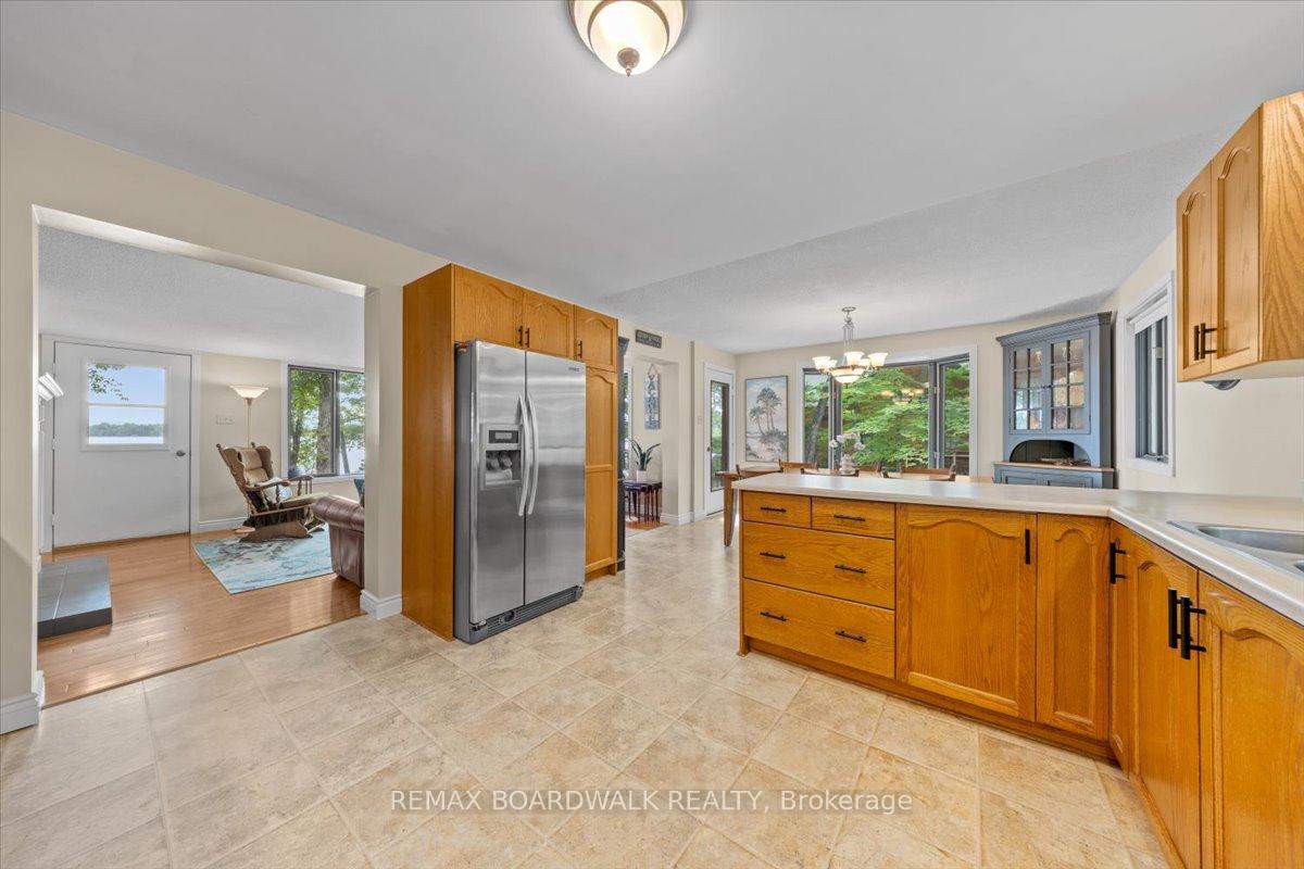 Photo 12 of 178 Baillie Avenue, Ottawa, Constance Bay — HOMEH