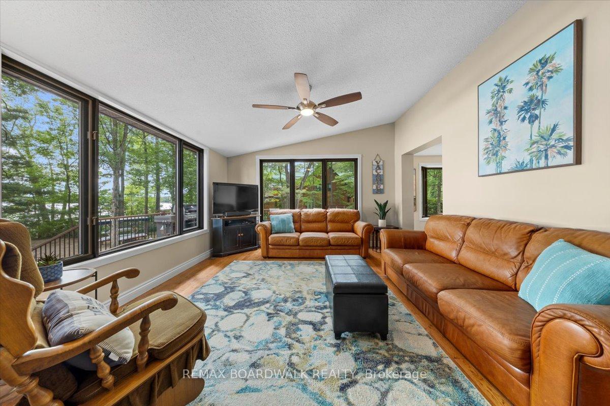 Photo 21 of 178 Baillie Avenue, Ottawa, Constance Bay — HOMEH