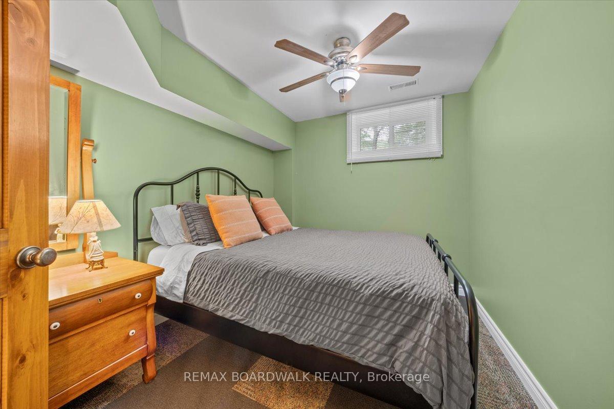 Photo 34 of 178 Baillie Avenue, Ottawa, Constance Bay — HOMEH