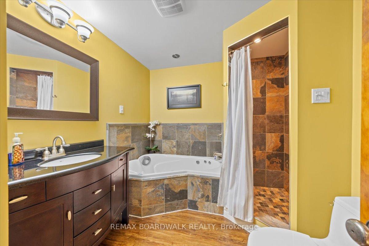 Photo 36 of 178 Baillie Avenue, Ottawa, Constance Bay — HOMEH
