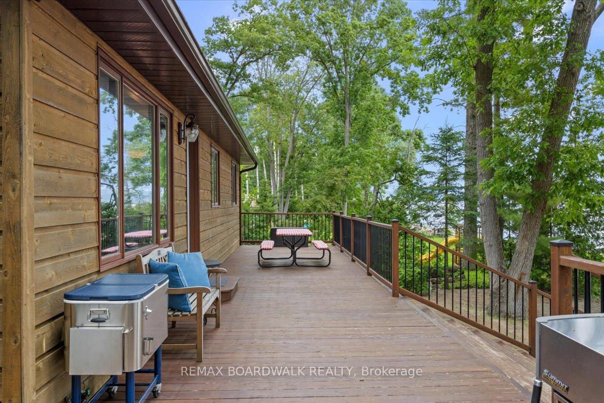 Photo 40 of 178 Baillie Avenue, Ottawa, Constance Bay — HOMEH