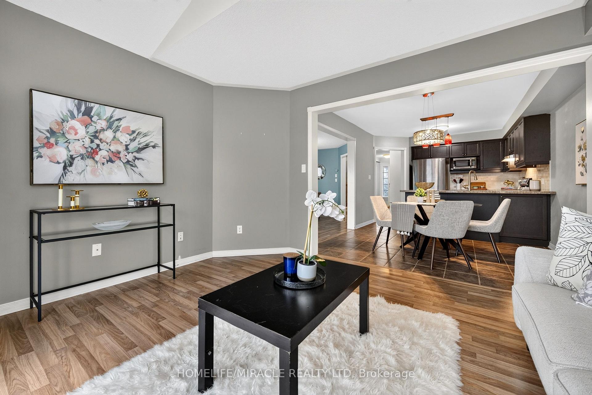 Photo 9 of 1306 Whitelaw Avenue, Oshawa, Pinecrest — HOMEH