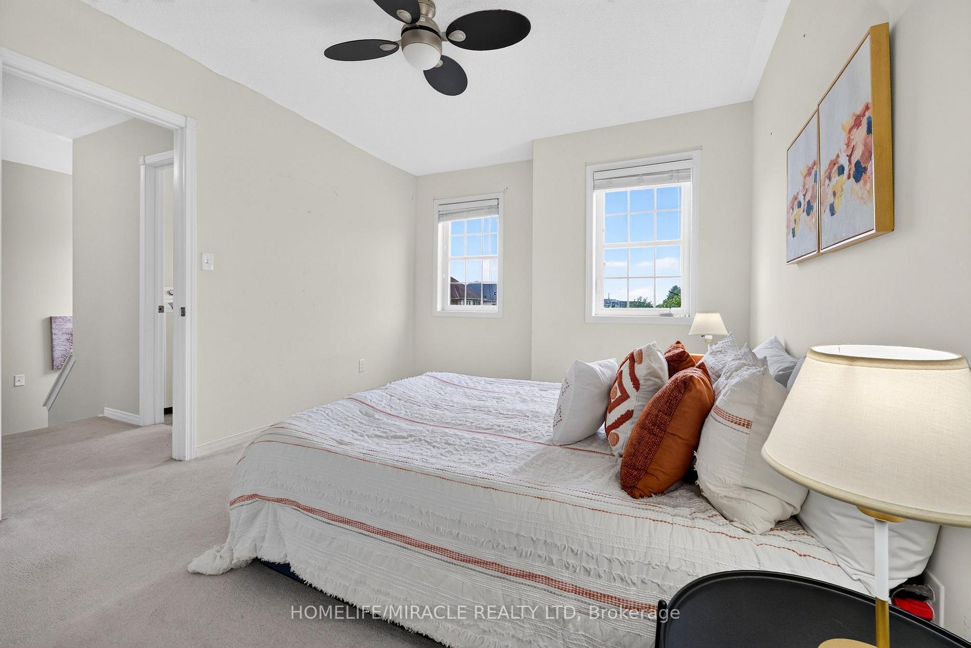 Photo 16 of 1306 Whitelaw Avenue, Oshawa, Pinecrest — HOMEH